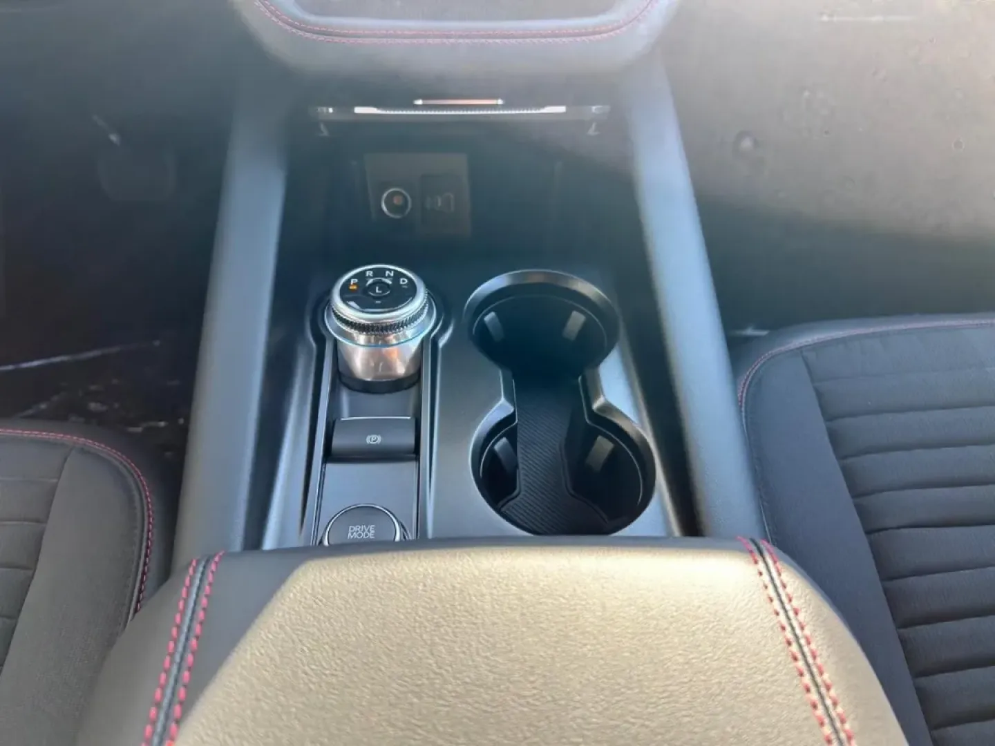 2025 /Onyx Leather Ford Explorer ST-Line (1FMUK8KH8SG) with an 2.3L EcoBoost I-4 engine, Automatic transmission, located at 141 Commercial Dr, Fredericktown, MO, 63645, (573) 783-6432, 37.570087, -90.320648 - Embark on your next adventure with the perfect blend of style, performance, and versatility that the 2025 Ford Explorer ST-Line offers. Ideal for families, weekend warriors, or anyone who enjoys the open road, this SUV is designed to take on life's challenges with ease. Whether you're driving the ki - Photo#17