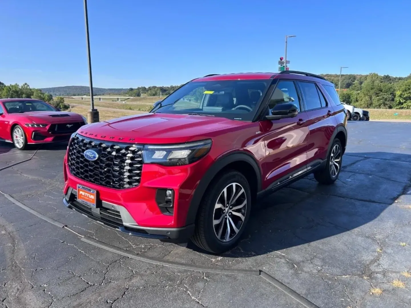 2025 /Onyx Leather Ford Explorer ST-Line (1FMUK8KH8SG) with an 2.3L EcoBoost I-4 engine, Automatic transmission, located at 141 Commercial Dr, Fredericktown, MO, 63645, (573) 783-6432, 37.570087, -90.320648 - Embark on your next adventure with the perfect blend of style, performance, and versatility that the 2025 Ford Explorer ST-Line offers. Ideal for families, weekend warriors, or anyone who enjoys the open road, this SUV is designed to take on life's challenges with ease. Whether you're driving the ki - Photo#7