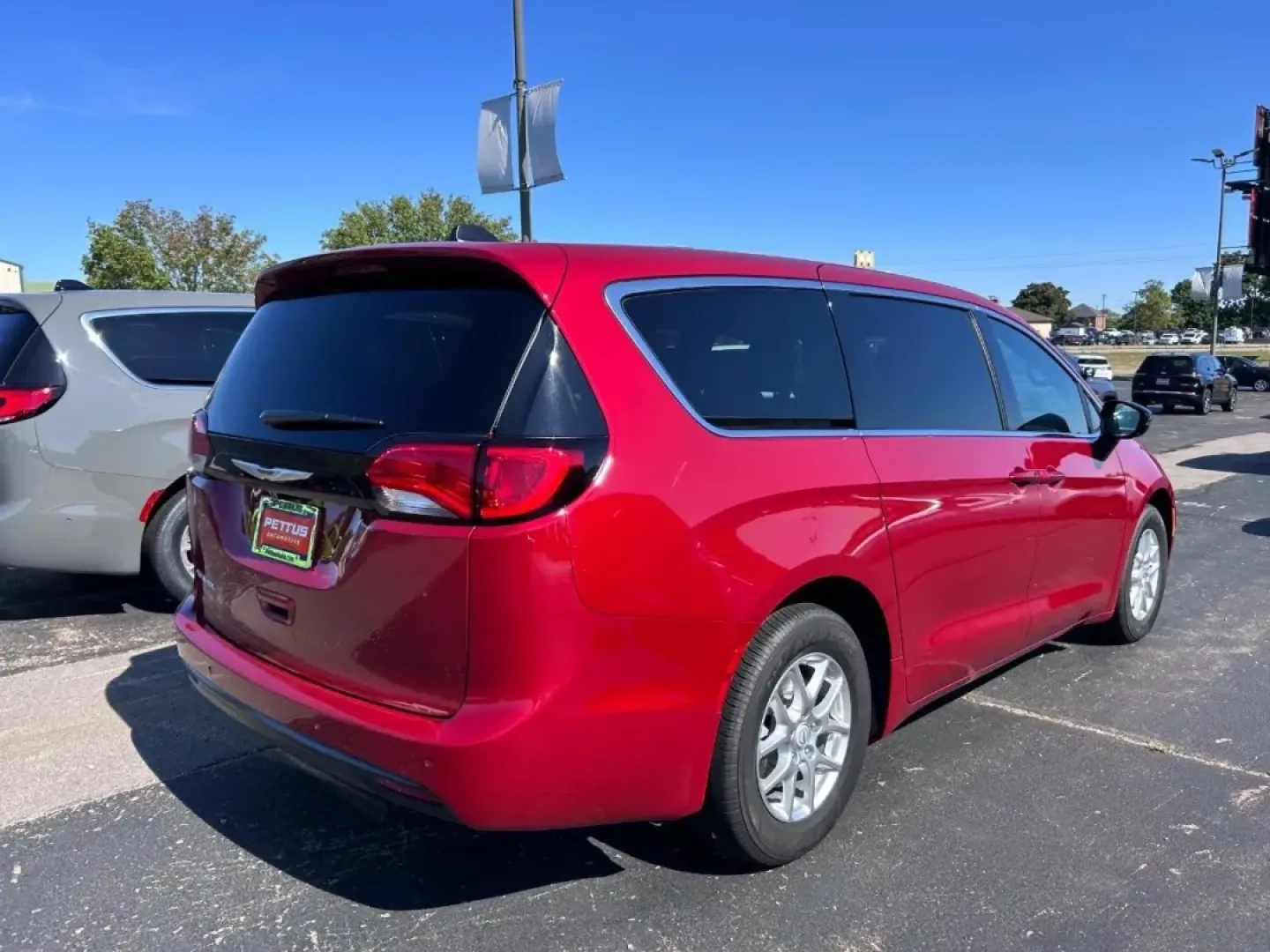 2025 Chrysler Voyager LX (2C4RC1CG7SR) with an 3.6L V6 24V VVT UPG I engine, Automatic transmission, located at 970 Woodlawn Dr., Farmington, MO, 63640, (573) 431-7800, 37.825642, -90.468674 - **Explore New Adventures with the 2025 Chrysler Voyager LX at Pettus CDJR Farmington!**<br /> <br /> Are you on the hunt for a versatile and spacious vehicle to accommodate your growing family or enhance your weekend getaways? The 2025 Chrysler Voyager LX is designed for families who value comfort, - Photo#4