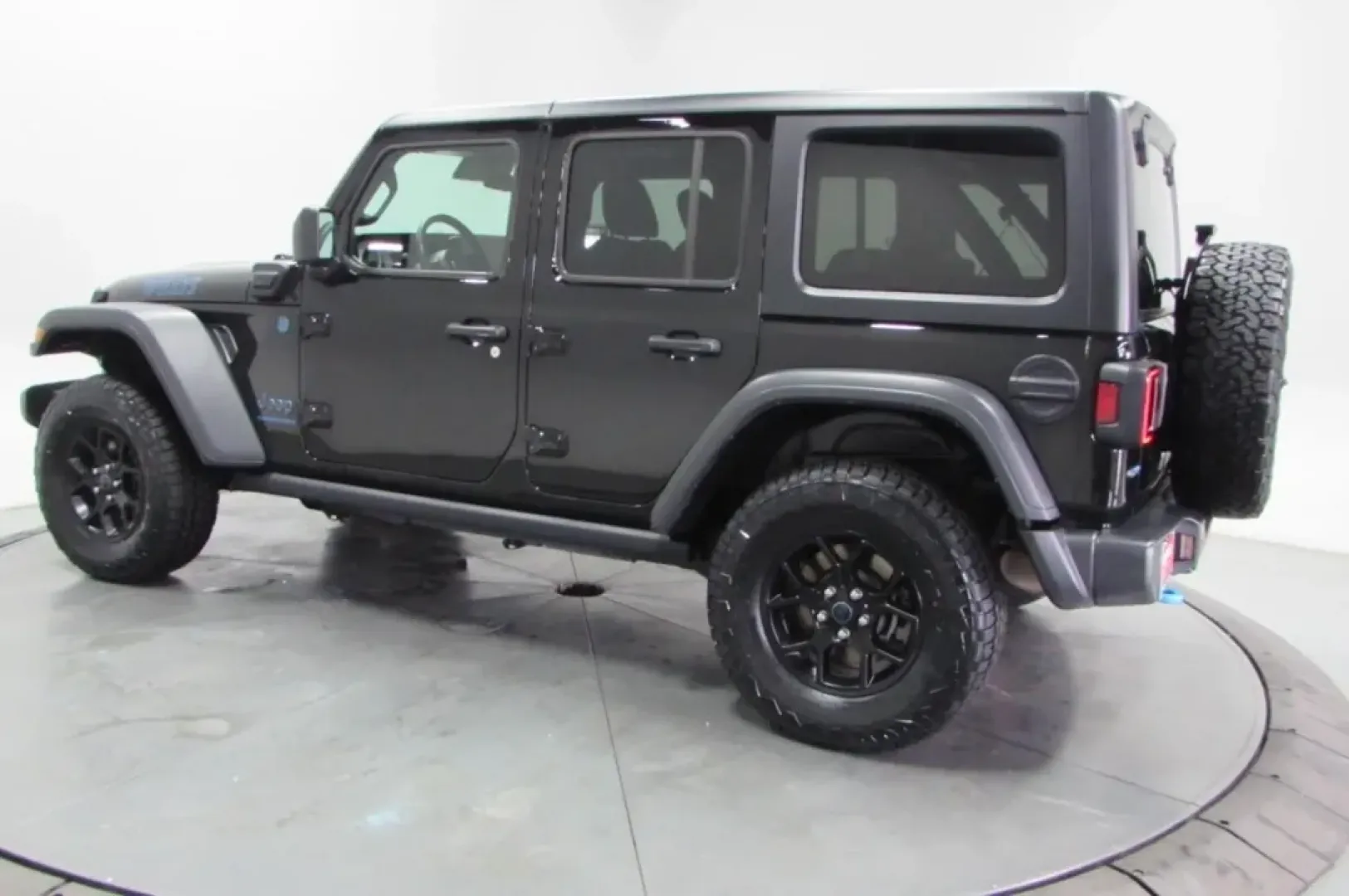 2024 /Black Jeep Wrangler Willys 4xe (1C4RJXN61RW) with an Other engine, Automatic transmission, located at 12830 Highway 21, De Soto, MO, 63020, (636) 337-7777, 38.153099, -90.573624 - **Adventure Awaits with the 2024 Jeep Wrangler Your Perfect Companion for Every Journey!**<br /> <br /> Are you ready to elevate your lifestyle with a vehicle that embodies freedom and adventure? The 2024 Jeep Wrangler is not just an SUV; it's a lifestyle statement perfect for weekend adventures, f - Photo#4