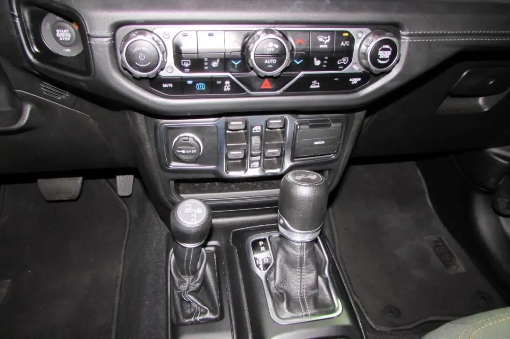2024 /Black Jeep Wrangler Sahara 4xe (1C4RJXP68RW) with an Other engine, Automatic transmission, located at 12830 Highway 21, De Soto, MO, 63020, (636) 337-7777, 38.153099, -90.573624 - **Adventure Awaits with the 2024 Jeep Wrangler Sahara at Pettus CDJR DeSoto!**<br /> <br /> Whether you're navigating the bustling streets of De Soto, MO, or embarking on a weekend escapade to the picturesque Ozarks, the 2024 Jeep Wrangler Sahara is your perfect companion. Designed for those who cra - Photo#21