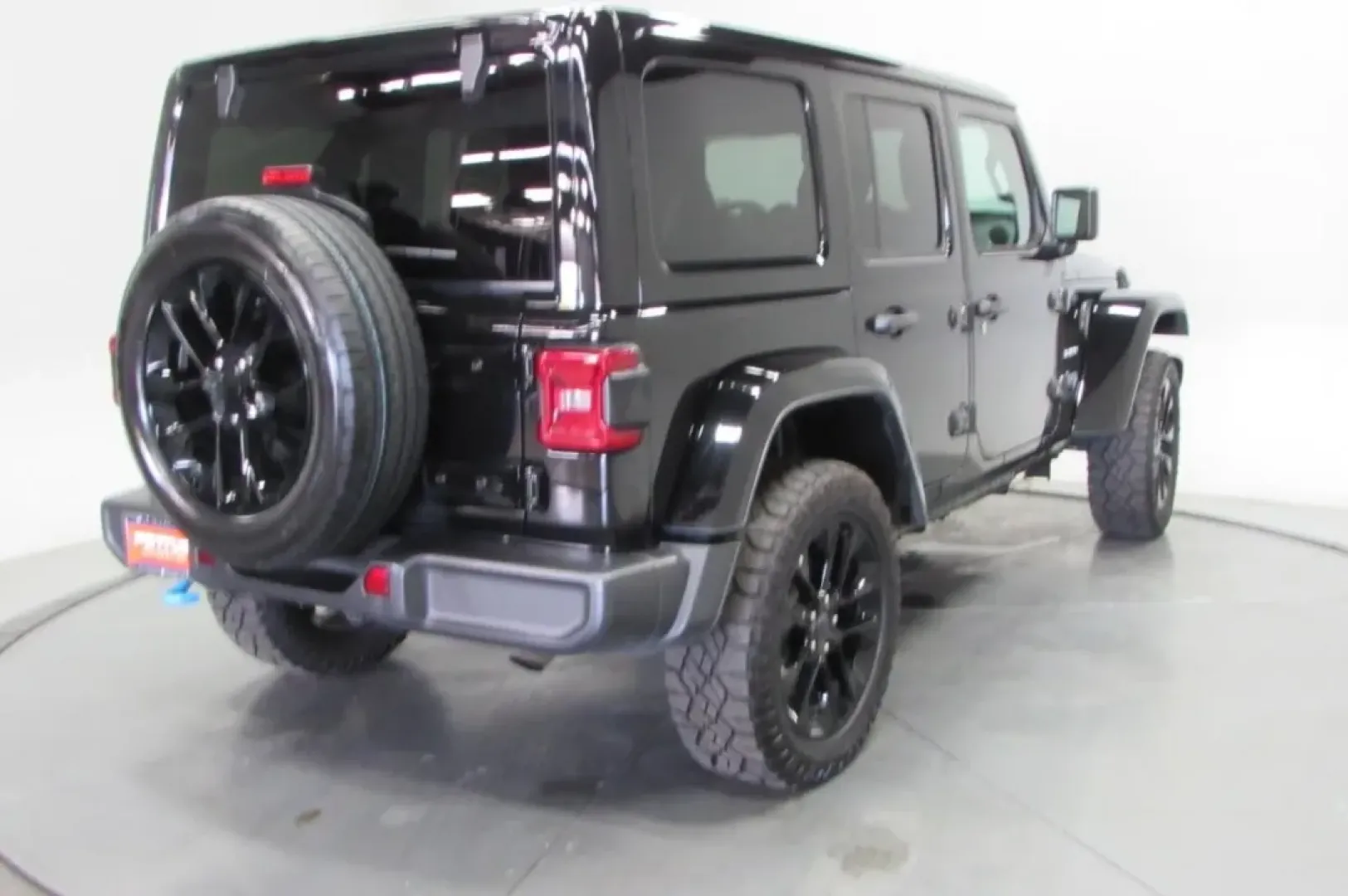 2024 /Black Jeep Wrangler Sahara 4xe (1C4RJXP68RW) with an Other engine, Automatic transmission, located at 12830 Highway 21, De Soto, MO, 63020, (636) 337-7777, 38.153099, -90.573624 - **Adventure Awaits with the 2024 Jeep Wrangler Sahara at Pettus CDJR DeSoto!**<br /> <br /> Whether you're navigating the bustling streets of De Soto, MO, or embarking on a weekend escapade to the picturesque Ozarks, the 2024 Jeep Wrangler Sahara is your perfect companion. Designed for those who cra - Photo#7
