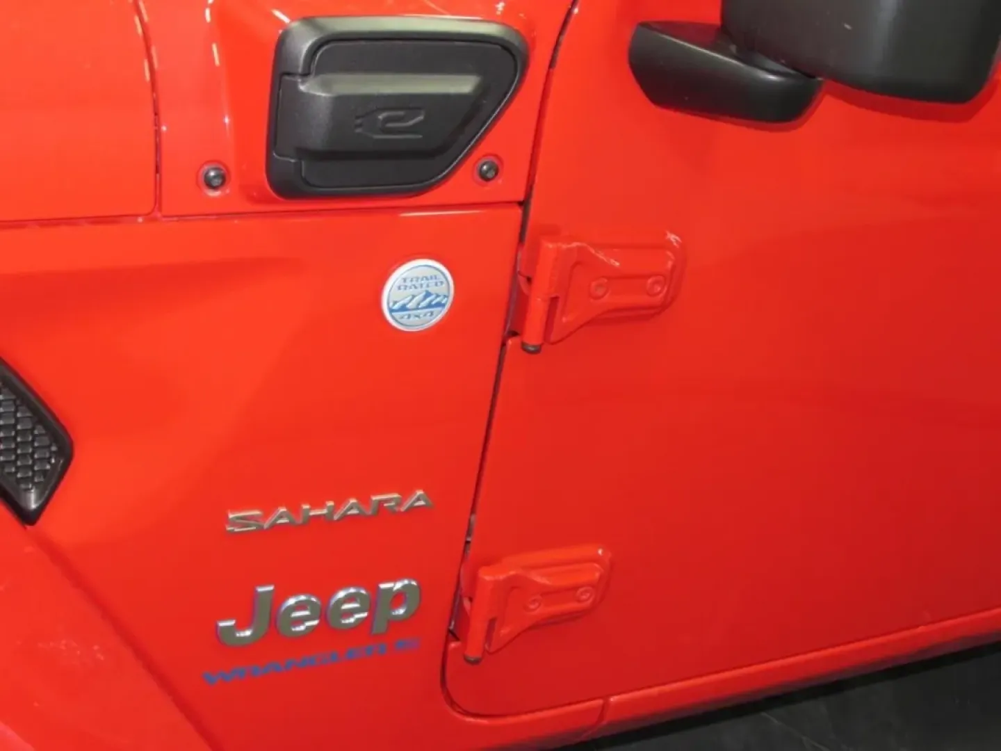 2024 /Black Jeep Wrangler Sahara 4xe (1C4RJXP6XRW) with an Other engine, Automatic transmission, located at 12830 Highway 21, De Soto, MO, 63020, (636) 337-7777, 38.153099, -90.573624 - **Unleash Adventure with the 2024 Jeep Wrangler Sahara: Your Ideal Weekend Companion!**<br /> <br /> Are you ready to take your weekend adventures to the next level? The 2024 Jeep Wrangler Sahara is the perfect vehicle for anyone who craves outdoor exploration while maintaining a touch of comfort an - Photo#9