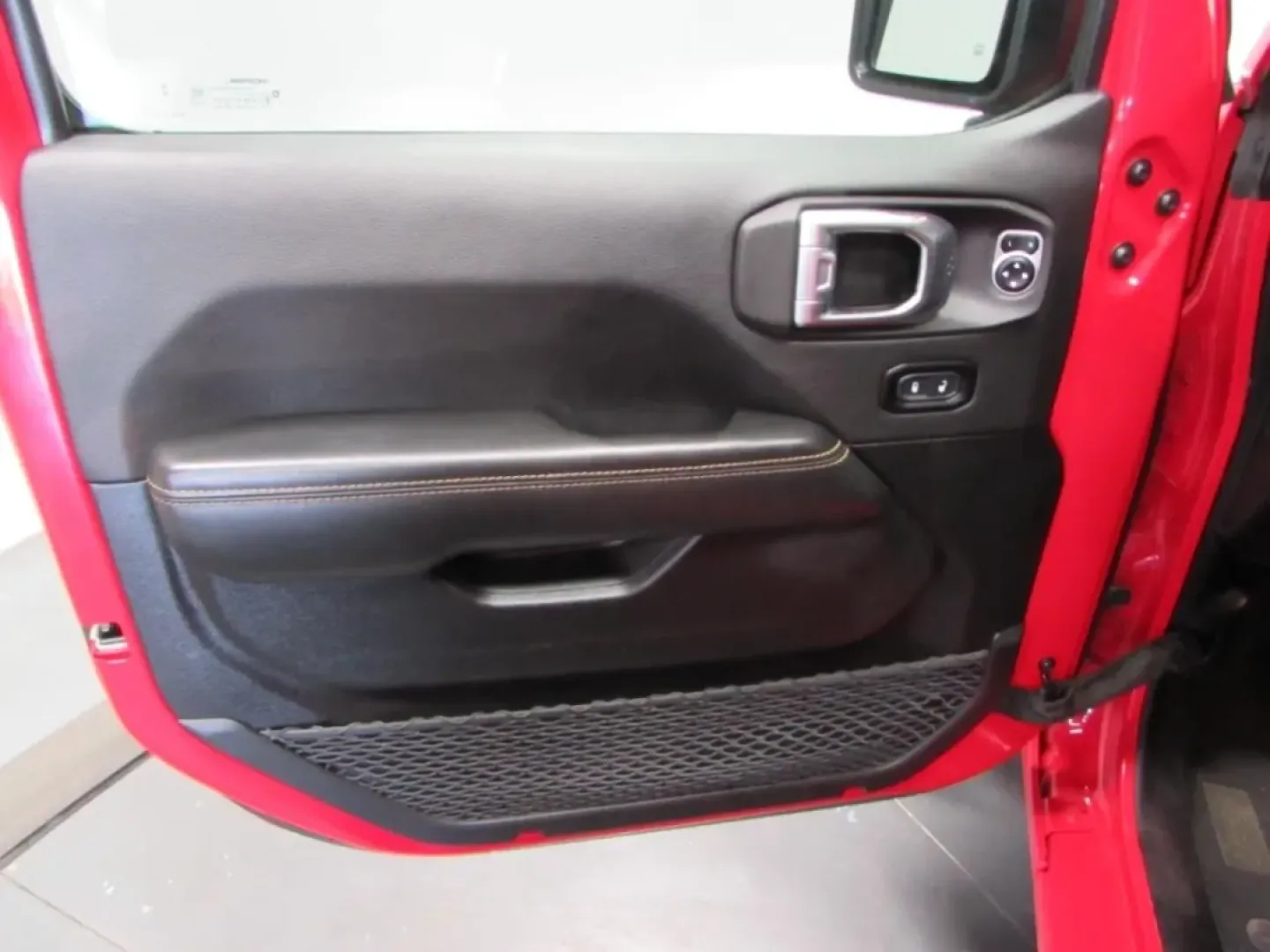 2024 /Black Jeep Wrangler Sahara 4xe (1C4RJXP6XRW) with an Other engine, Automatic transmission, located at 12830 Highway 21, De Soto, MO, 63020, (636) 337-7777, 38.153099, -90.573624 - **Unleash Adventure with the 2024 Jeep Wrangler Sahara: Your Ideal Weekend Companion!**<br /> <br /> Are you ready to take your weekend adventures to the next level? The 2024 Jeep Wrangler Sahara is the perfect vehicle for anyone who craves outdoor exploration while maintaining a touch of comfort an - Photo#12