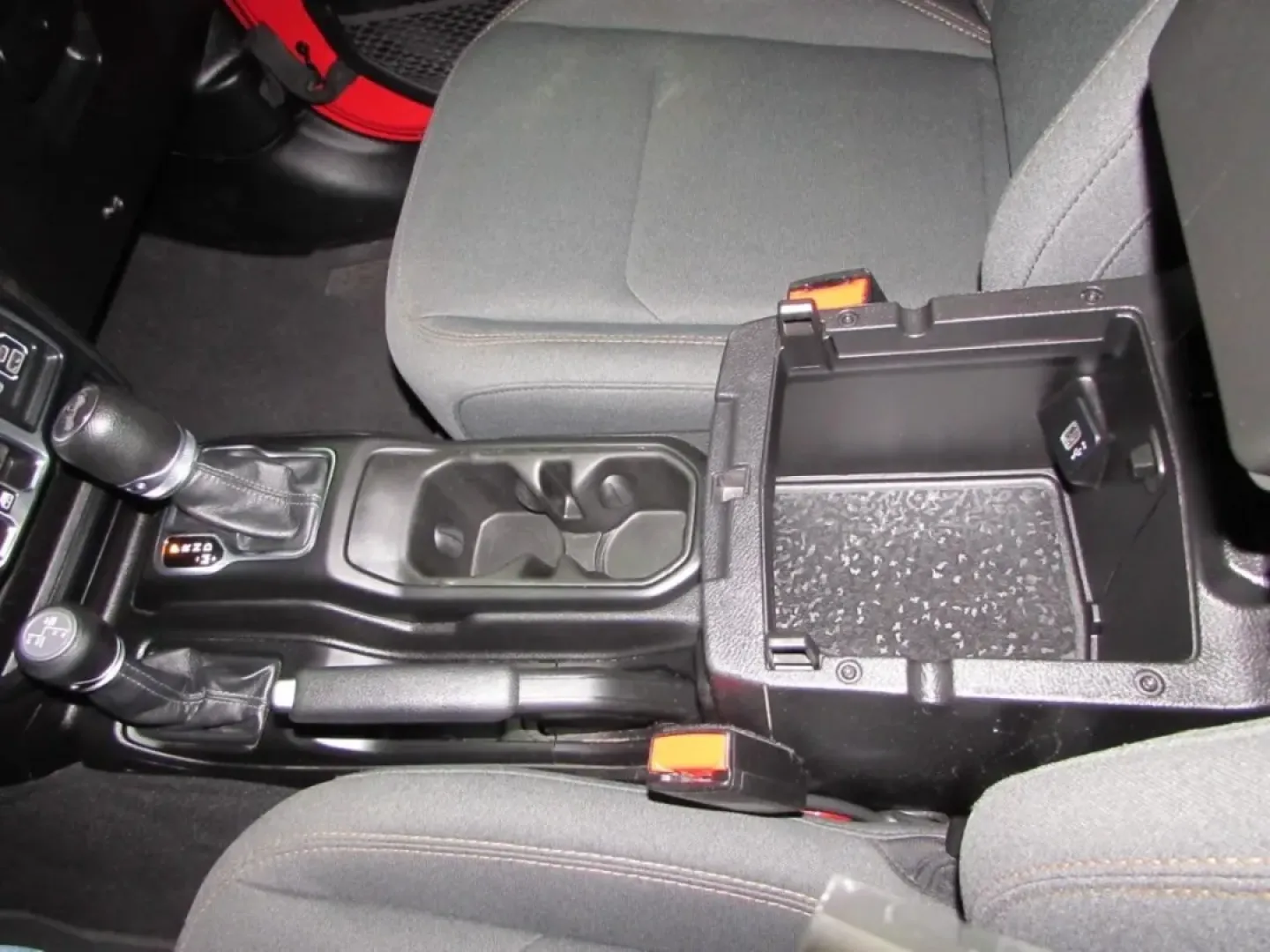 2024 /Black Jeep Wrangler Sahara 4xe (1C4RJXP6XRW) with an Other engine, Automatic transmission, located at 12830 Highway 21, De Soto, MO, 63020, (636) 337-7777, 38.153099, -90.573624 - **Unleash Adventure with the 2024 Jeep Wrangler Sahara: Your Ideal Weekend Companion!**<br /> <br /> Are you ready to take your weekend adventures to the next level? The 2024 Jeep Wrangler Sahara is the perfect vehicle for anyone who craves outdoor exploration while maintaining a touch of comfort an - Photo#21