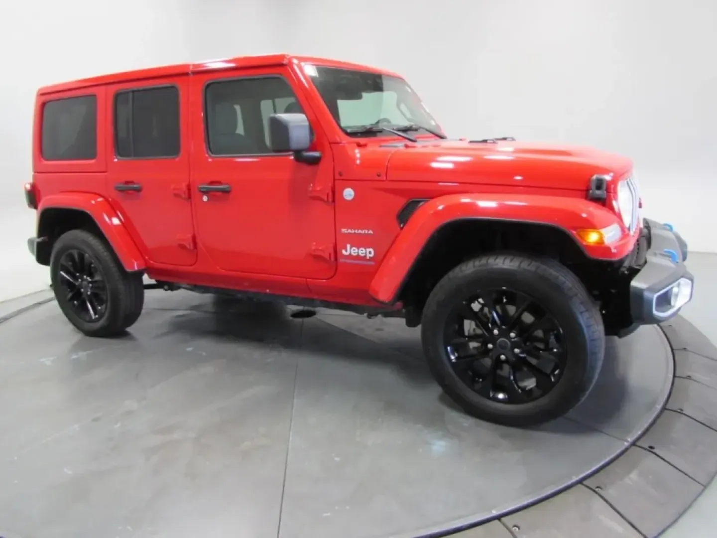2024 /Black Jeep Wrangler Sahara 4xe (1C4RJXP6XRW) with an Other engine, Automatic transmission, located at 12830 Highway 21, De Soto, MO, 63020, (636) 337-7777, 38.153099, -90.573624 - **Unleash Adventure with the 2024 Jeep Wrangler Sahara: Your Ideal Weekend Companion!**<br /> <br /> Are you ready to take your weekend adventures to the next level? The 2024 Jeep Wrangler Sahara is the perfect vehicle for anyone who craves outdoor exploration while maintaining a touch of comfort an - Photo#3