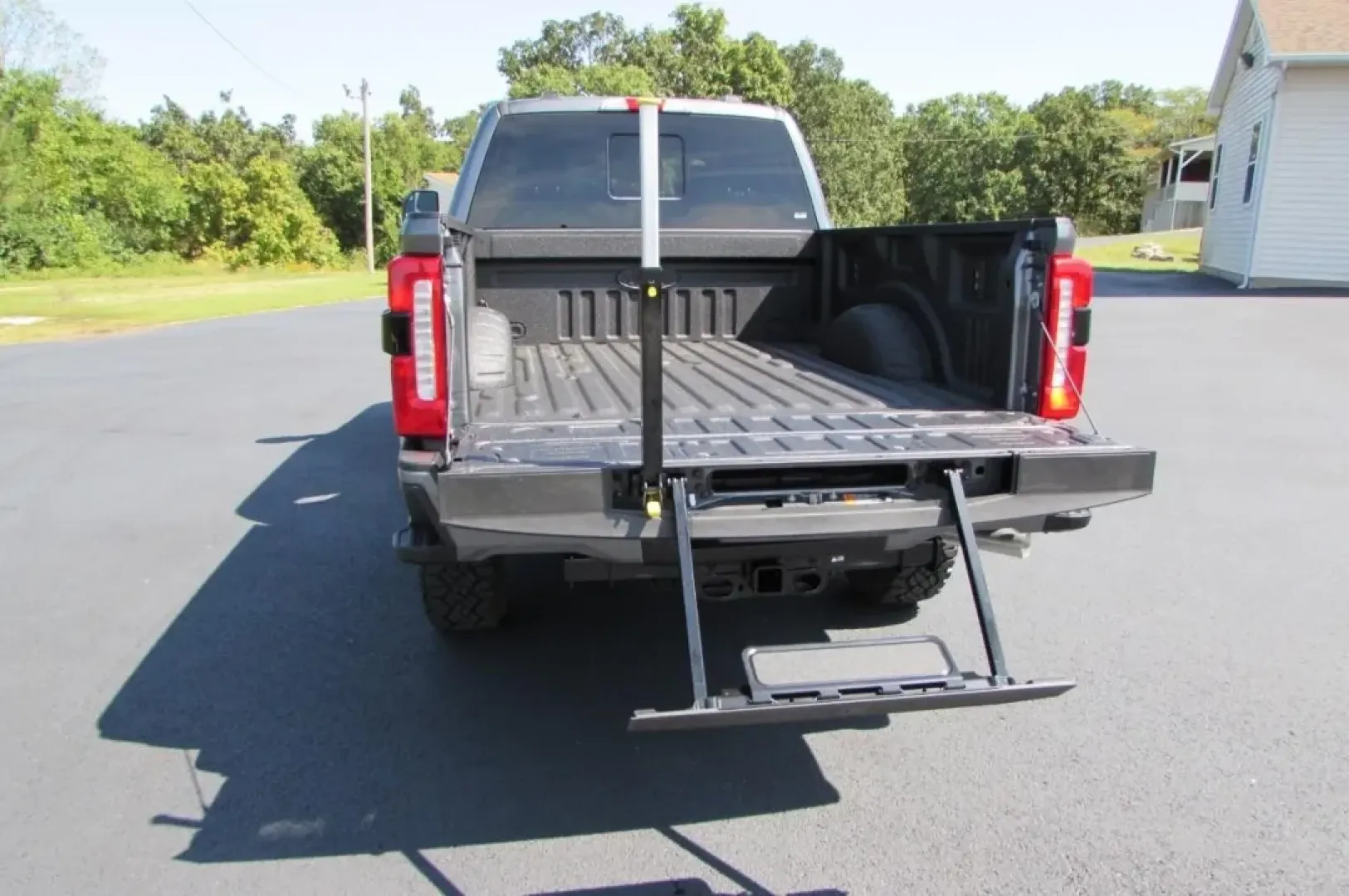 2026 /Black Onyx Ford F-250SD LARIAT (1FT8W2BN2TE) with an 7.3L engine, located at 12836 Highway 21, De Soto, MO, 63020, (636) 337-7777, 38.151867, -90.575615 - If you're in the market for a powerful and dependable truck that can handle everything from daily commutes to weekend adventures, look no further than this stunning 2026 Ford Super Duty F-250 SRW, available now at Pettus Ford De Soto. This exceptional vehicle is designed for those who demand a mix o - Photo#12