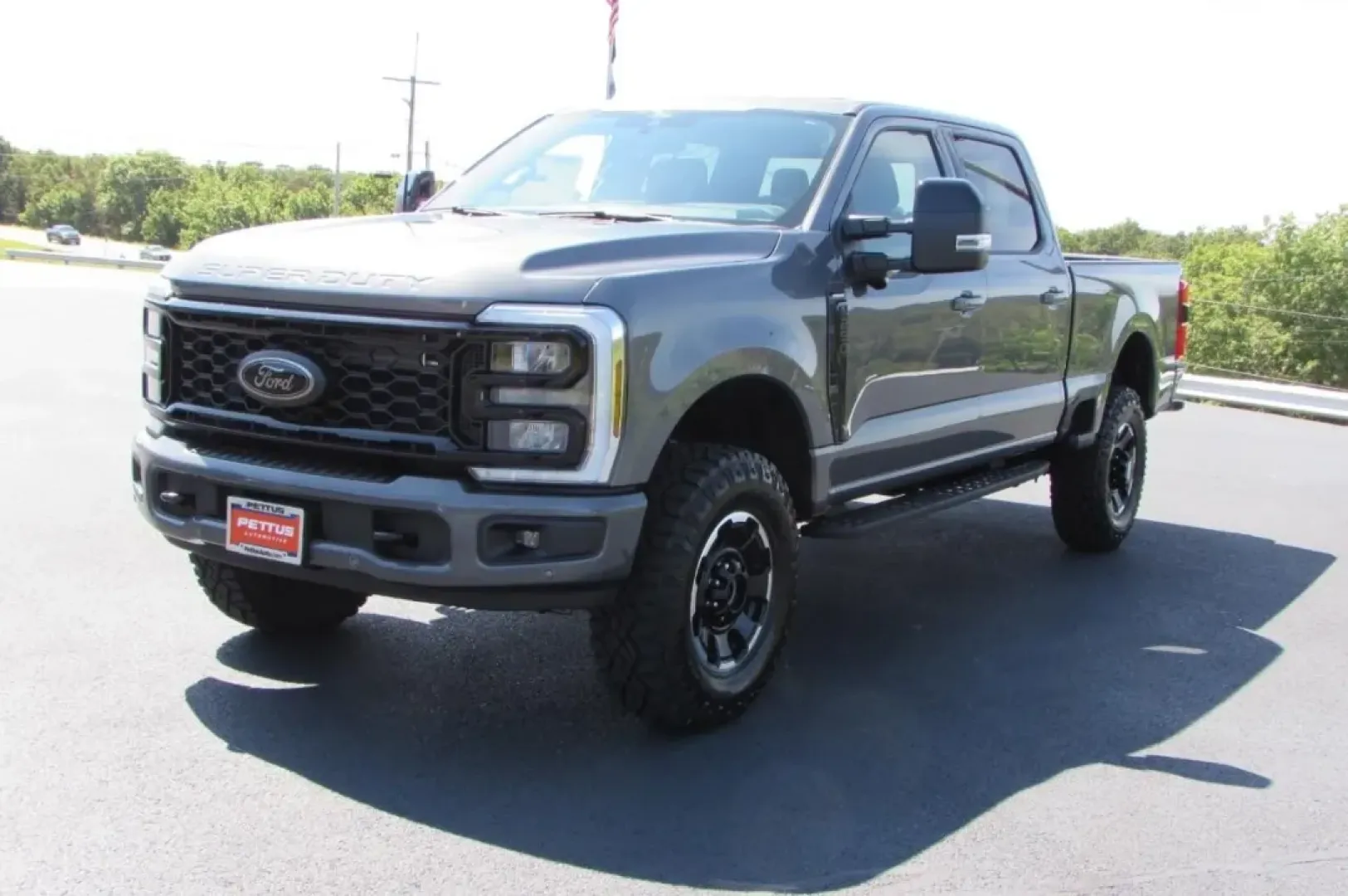 2026 /Black Onyx Ford F-250SD LARIAT (1FT8W2BN2TE) with an 7.3L engine, located at 12836 Highway 21, De Soto, MO, 63020, (636) 337-7777, 38.151867, -90.575615 - If you're in the market for a powerful and dependable truck that can handle everything from daily commutes to weekend adventures, look no further than this stunning 2026 Ford Super Duty F-250 SRW, available now at Pettus Ford De Soto. This exceptional vehicle is designed for those who demand a mix o - Photo#2