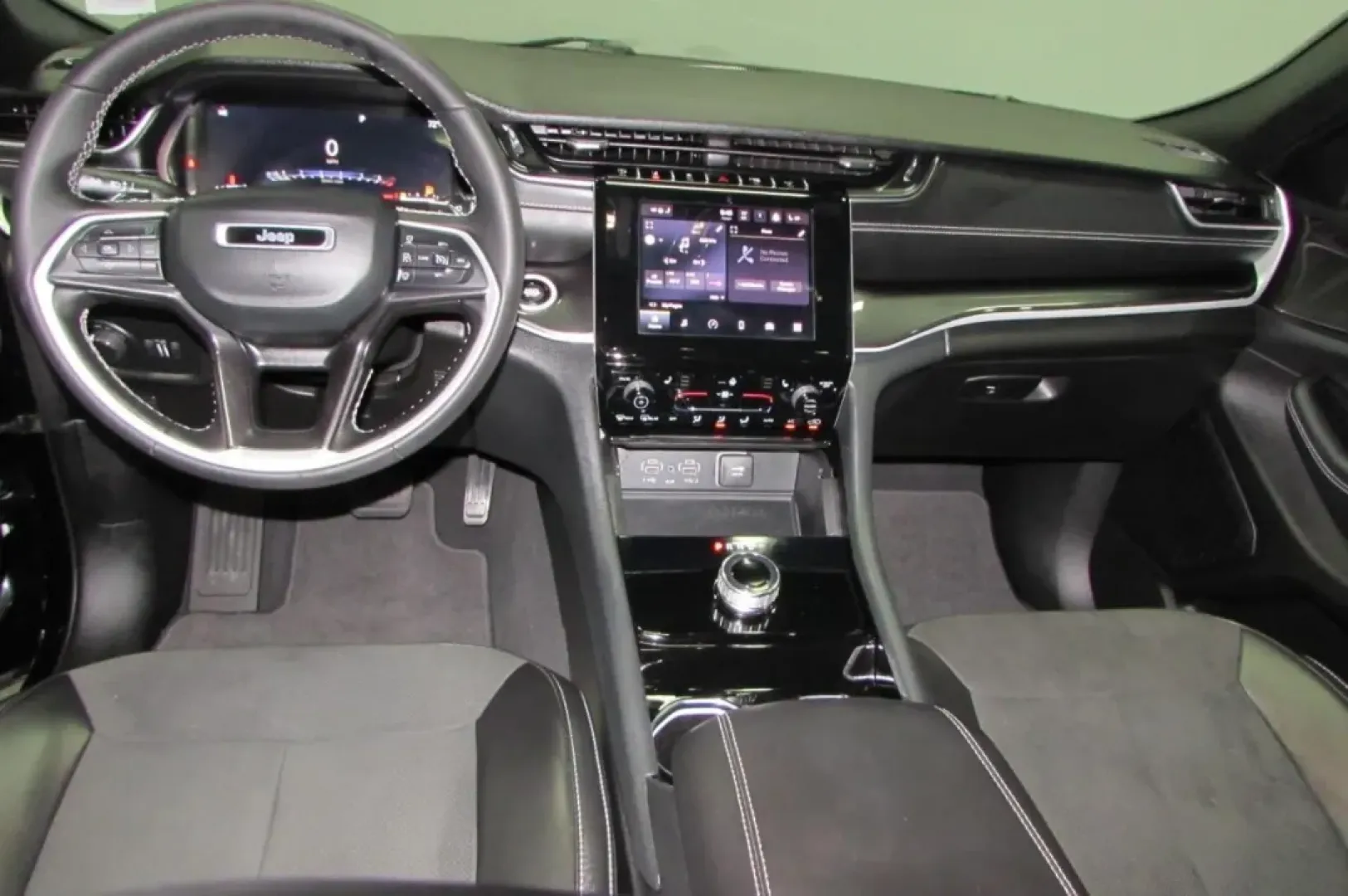 2023 /Global Black Jeep Grand Cherokee Altitude (1C4RJHAG3PC) with an Other engine, located at 12830 Highway 21, De Soto, MO, 63020, (636) 337-7777, 38.153099, -90.573624 - **Adventure Awaits: Discover the 2023 Jeep Grand Cherokee at Pettus CDJR DeSoto!**<br /> <br /> Are you ready to elevate your weekend adventures or daily commutes with a vehicle that combines rugged capability and modern luxury? Look no further than this stunning 2023 Jeep Grand Cherokee, now availa - Photo#23