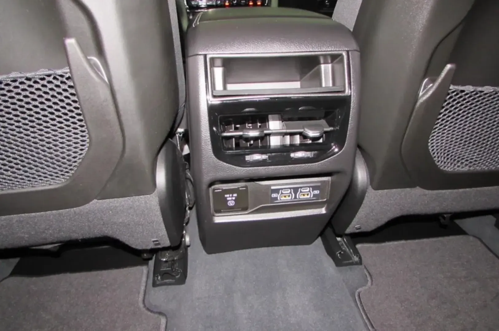 2023 /Global Black Jeep Grand Cherokee Altitude (1C4RJHAG3PC) with an Other engine, located at 12830 Highway 21, De Soto, MO, 63020, (636) 337-7777, 38.153099, -90.573624 - **Adventure Awaits: Discover the 2023 Jeep Grand Cherokee at Pettus CDJR DeSoto!**<br /> <br /> Are you ready to elevate your weekend adventures or daily commutes with a vehicle that combines rugged capability and modern luxury? Look no further than this stunning 2023 Jeep Grand Cherokee, now availa - Photo#26