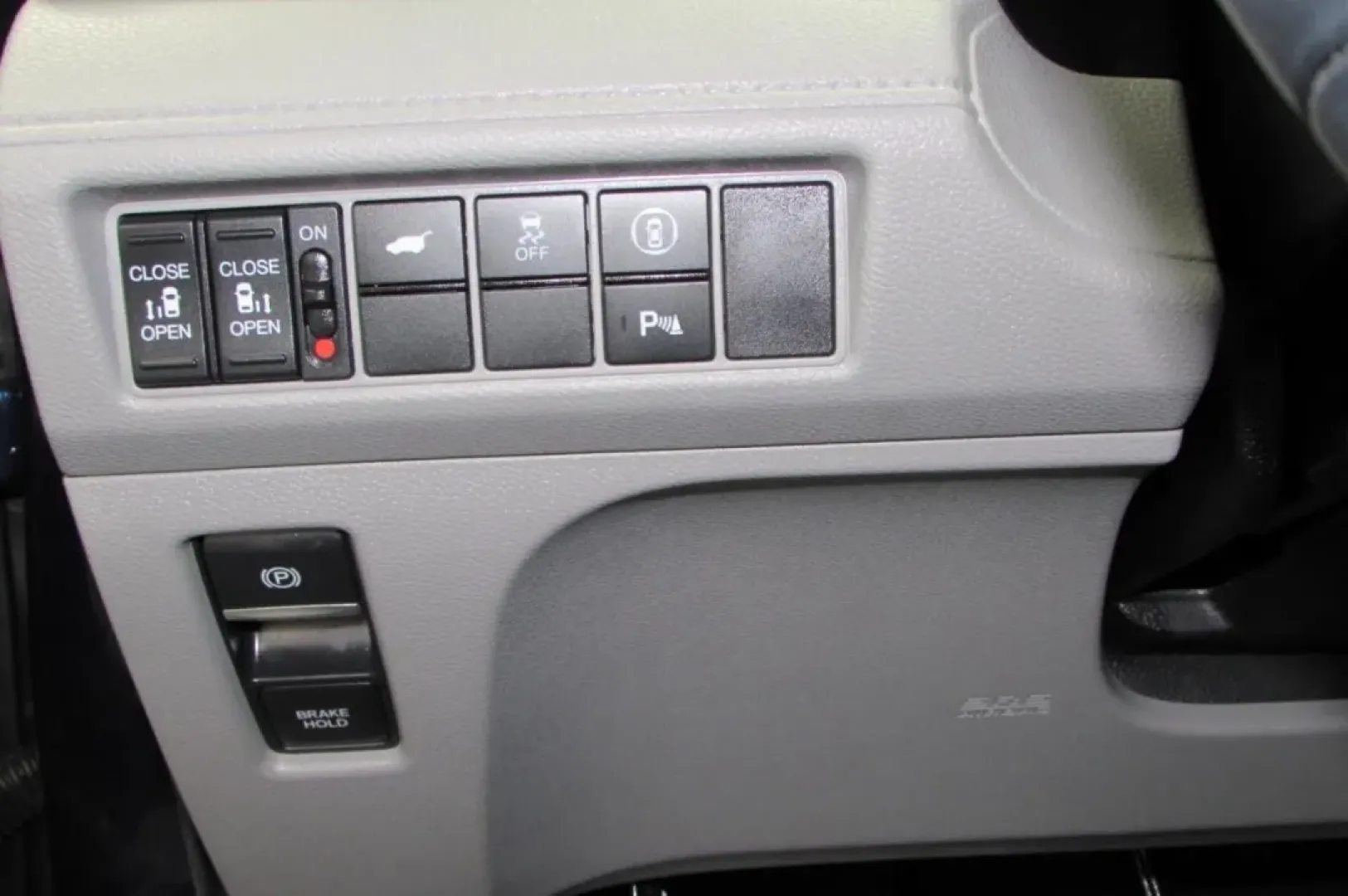 2024 /Gray Honda Odyssey Touring (5FNRL6H87RB) with an Other engine, Automatic transmission, located at 12830 Highway 21, De Soto, MO, 63020, (636) 337-7777, 38.153099, -90.573624 - Are you ready to elevate your family adventures with a vehicle that combines space, comfort, and modern technology? Look no further than this stunning 2024 Honda Odyssey Touring, available now at Pettus CDJR DeSoto in De Soto, MO! Imagine weekend road trips, school drop-offs, and family outings all - Photo#12