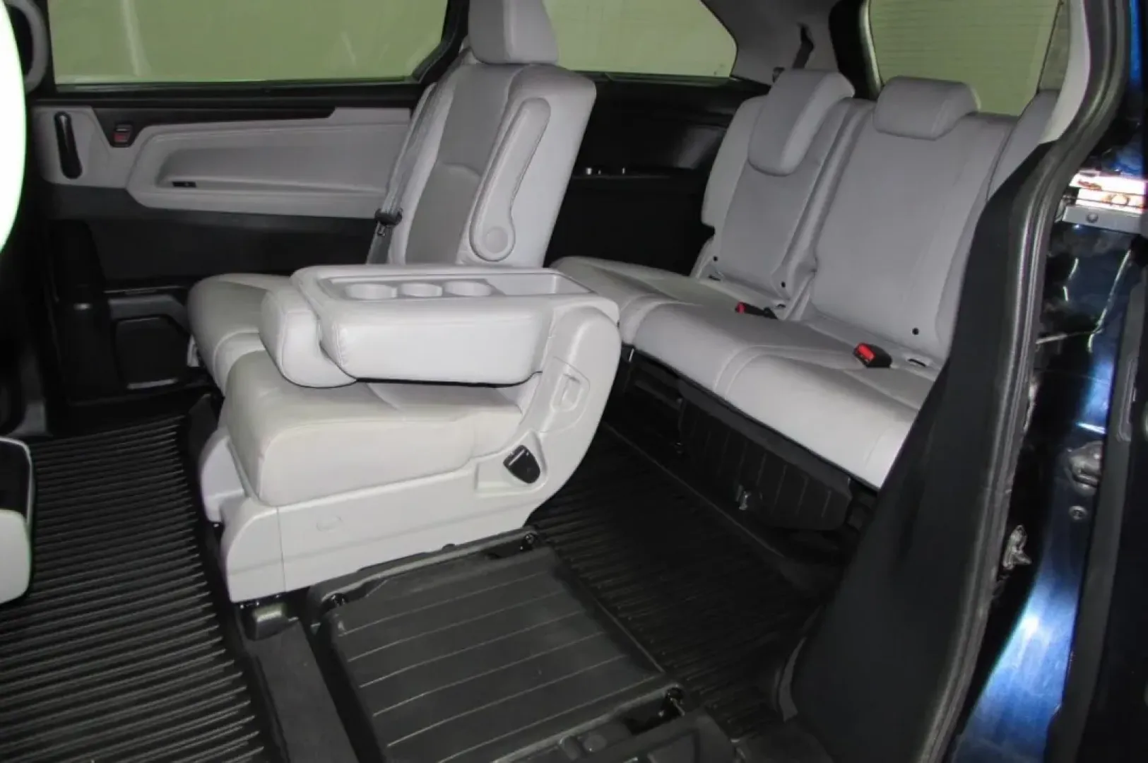 2024 /Gray Honda Odyssey Touring (5FNRL6H87RB) with an Other engine, Automatic transmission, located at 12830 Highway 21, De Soto, MO, 63020, (636) 337-7777, 38.153099, -90.573624 - Are you ready to elevate your family adventures with a vehicle that combines space, comfort, and modern technology? Look no further than this stunning 2024 Honda Odyssey Touring, available now at Pettus CDJR DeSoto in De Soto, MO! Imagine weekend road trips, school drop-offs, and family outings all - Photo#28