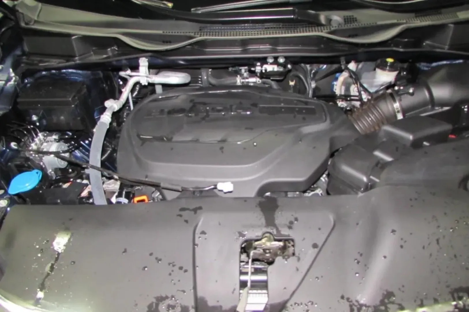 2024 /Gray Honda Odyssey Touring (5FNRL6H87RB) with an Other engine, Automatic transmission, located at 12830 Highway 21, De Soto, MO, 63020, (636) 337-7777, 38.153099, -90.573624 - Are you ready to elevate your family adventures with a vehicle that combines space, comfort, and modern technology? Look no further than this stunning 2024 Honda Odyssey Touring, available now at Pettus CDJR DeSoto in De Soto, MO! Imagine weekend road trips, school drop-offs, and family outings all - Photo#8