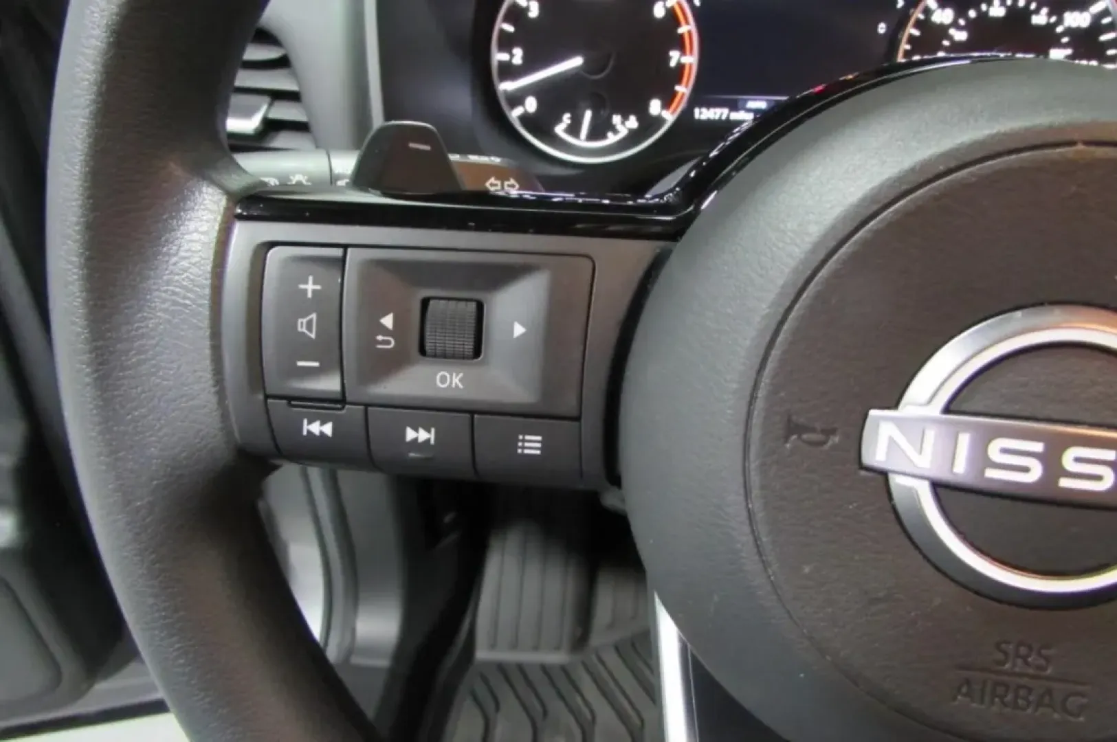 2023 /Charcoal Nissan Rogue SV (JN8BT3BB8PW) with an Other engine, Automatic transmission, located at 12836 Highway 21, De Soto, MO, 63020, (636) 337-7777, 38.151867, -90.575615 - **Adventure Awaits with the 2023 Nissan Rogue SV at Pettus Ford De Soto!**<br /> <br /> Are you ready to elevate your daily commute or embark on weekend adventures with friends and family? Look no further than this stunning 2023 Nissan Rogue SV, available now at Pettus Ford De Soto. This versatile S - Photo#14