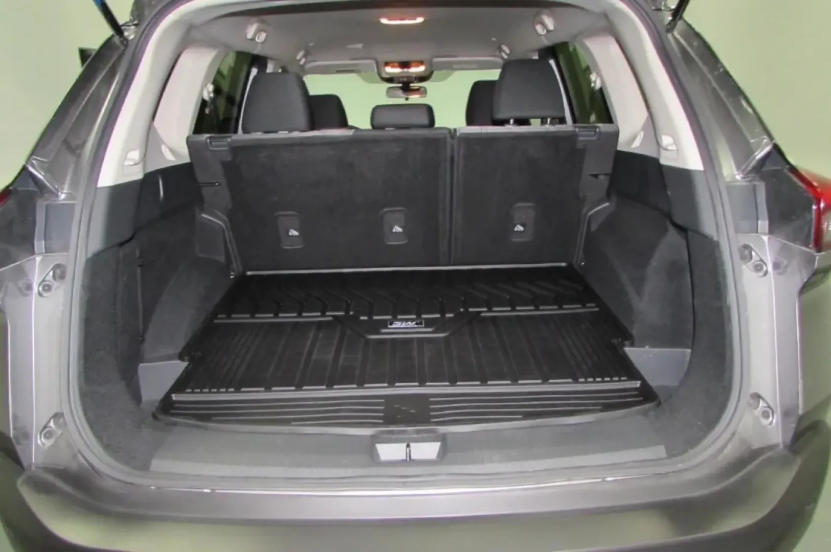 2023 /Charcoal Nissan Rogue SV (JN8BT3BB8PW) with an Other engine, Automatic transmission, located at 12836 Highway 21, De Soto, MO, 63020, (636) 337-7777, 38.151867, -90.575615 - **Adventure Awaits with the 2023 Nissan Rogue SV at Pettus Ford De Soto!**<br /> <br /> Are you ready to elevate your daily commute or embark on weekend adventures with friends and family? Look no further than this stunning 2023 Nissan Rogue SV, available now at Pettus Ford De Soto. This versatile S - Photo#25