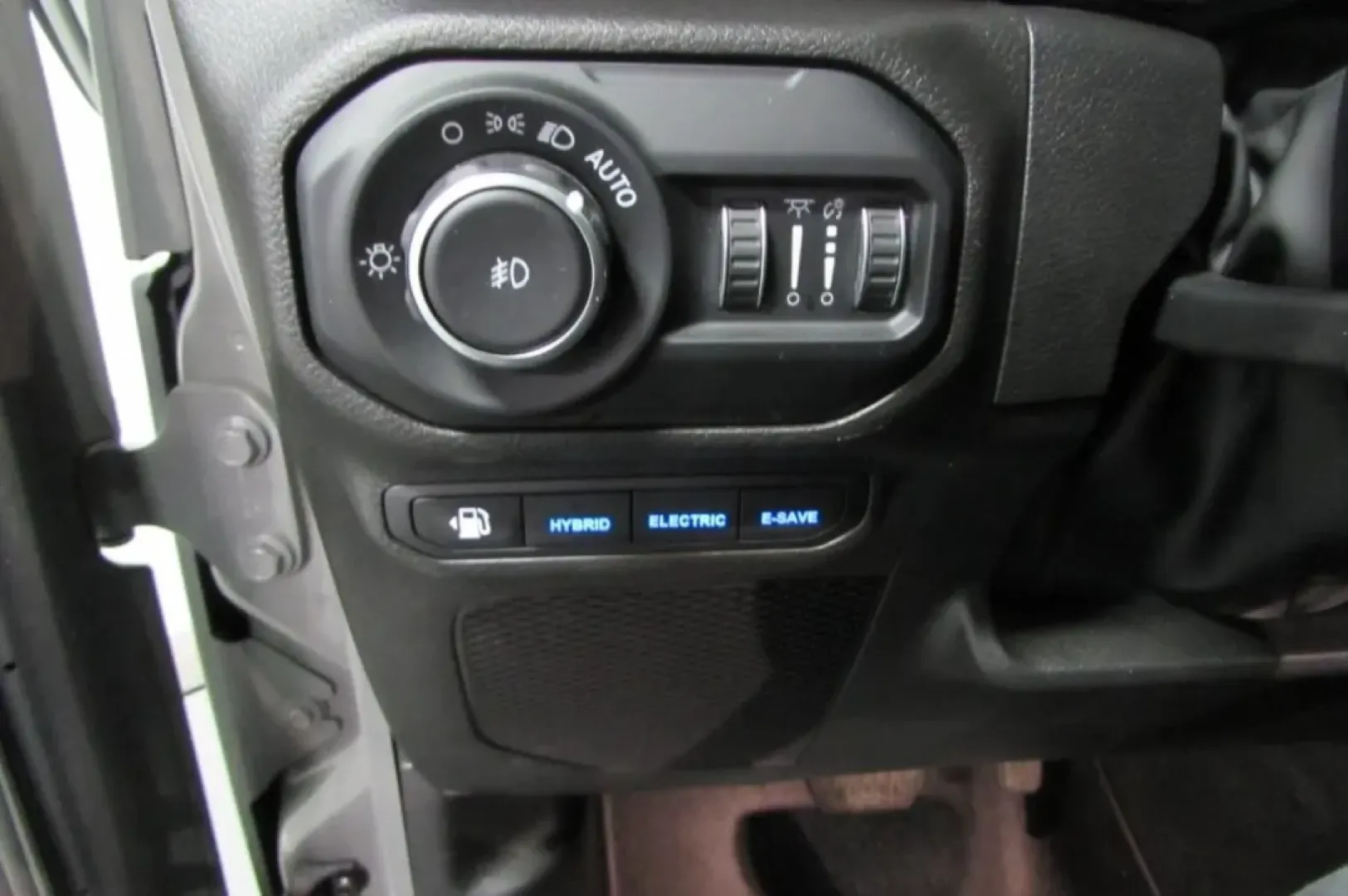 2022 /Black Jeep Wrangler Unlimited Sahara 4xe (1C4JJXP6XNW) with an Other engine, Automatic transmission, located at 12830 Highway 21, De Soto, MO, 63020, (636) 337-7777, 38.153099, -90.573624 - **Unleash Your Adventurous Spirit with the 2022 Jeep Wrangler!**<br /> <br /> Are you ready to elevate your weekend adventures and daily commutes? At Pettus CDJR DeSoto, we have the perfect vehicle for those who love versatility and capability-the stunning 2022 Jeep Wrangler. This SUV isn't just a m - Photo#14