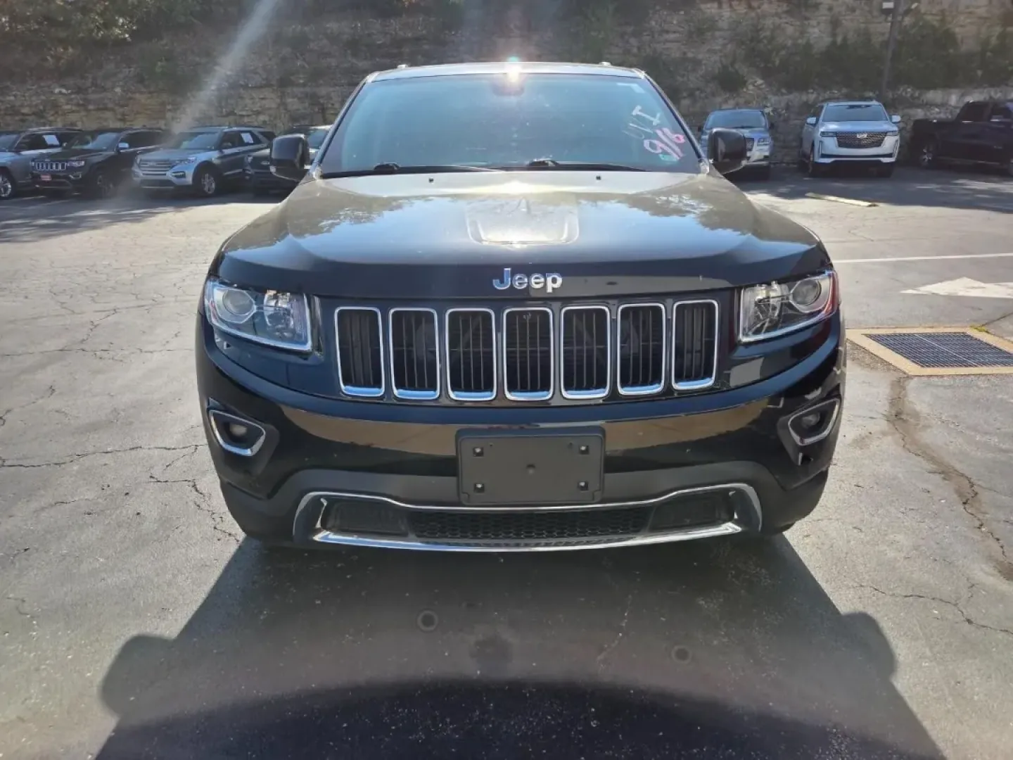 2014 /Black/Lt Frost Beige Jeep Grand Cherokee Limited (1C4RJFBG4EC) with an Other engine, located at 12830 Highway 21, De Soto, MO, 63020, (636) 337-7777, 38.153099, -90.573624 - ### Adventure Awaits with the 2014 Jeep Grand Cherokee at Pettus CDJR DeSoto!<br /> <br /> Are you ready to elevate your weekend getaways or daily commutes? The 2014 Jeep Grand Cherokee is not just a vehicle; it's a lifestyle choice for those who crave adventure, comfort, and reliability. With its r - Photo#1