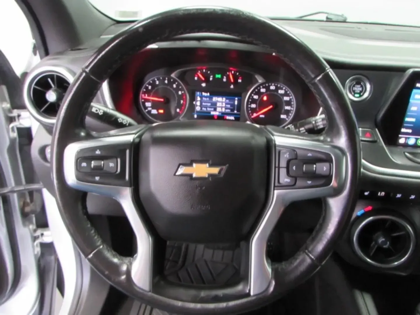2020 /Jet Black Chevrolet Blazer LT (3GNKBCR4XLS) with an Other engine, located at 12830 Highway 21, De Soto, MO, 63020, (636) 337-7777, 38.153099, -90.573624 - **Unleash Your Adventurous Spirit with the 2020 Chevrolet Blazer LT at Pettus CDJR DeSoto!**<br /> <br /> Are you a family looking for the perfect blend of style, comfort, and versatility? Or perhaps you are a commuter who craves a vehicle that can handle both daily drives and weekend getaways? Look - Photo#13