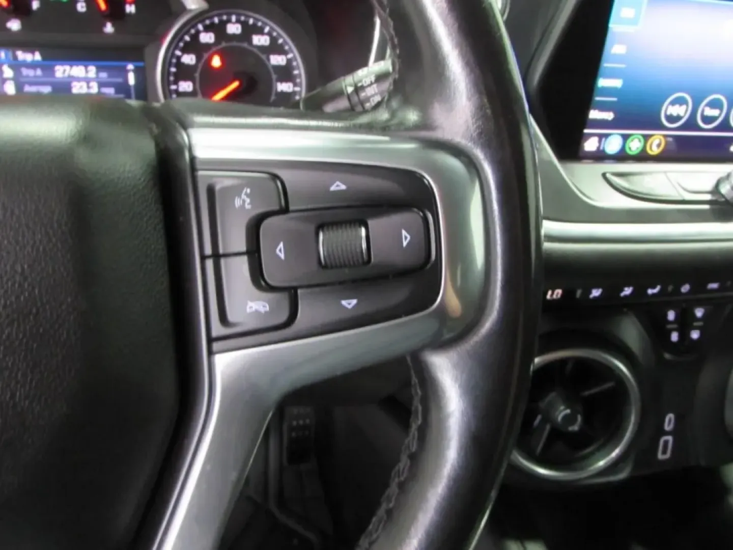 2020 /Jet Black Chevrolet Blazer LT (3GNKBCR4XLS) with an Other engine, located at 12830 Highway 21, De Soto, MO, 63020, (636) 337-7777, 38.153099, -90.573624 - **Unleash Your Adventurous Spirit with the 2020 Chevrolet Blazer LT at Pettus CDJR DeSoto!**<br /> <br /> Are you a family looking for the perfect blend of style, comfort, and versatility? Or perhaps you are a commuter who craves a vehicle that can handle both daily drives and weekend getaways? Look - Photo#15
