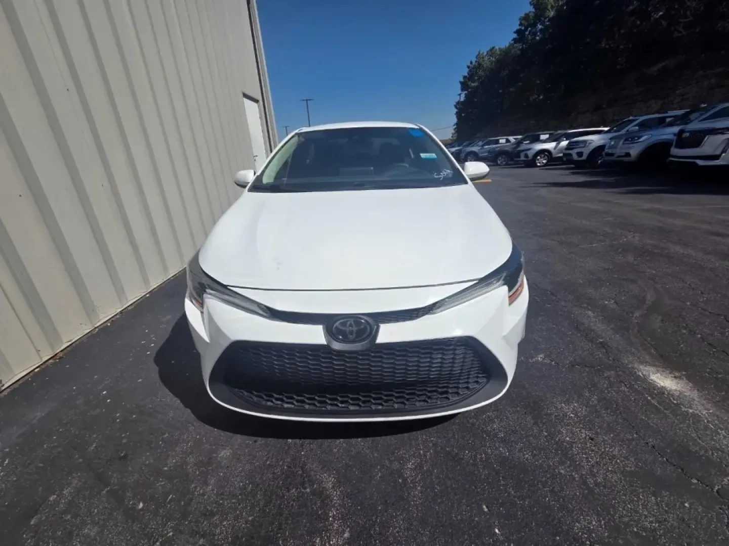 2020 /Light Gray Toyota Corolla LE (5YFEPRAEXLP) with an Other engine, Automatic transmission, located at 12830 Highway 21, De Soto, MO, 63020, (636) 337-7777, 38.153099, -90.573624 - Discover the perfect blend of reliability and style with this stunning 2020 Toyota Corolla LE, available now at Pettus CDJR DeSoto, your trusted OEM dealership located at 12830 Highway 21, De Soto, MO 63020. This pre-owned sedan isn't just a vehicle; it's a lifestyle choice that seamlessly caters to - Photo#1