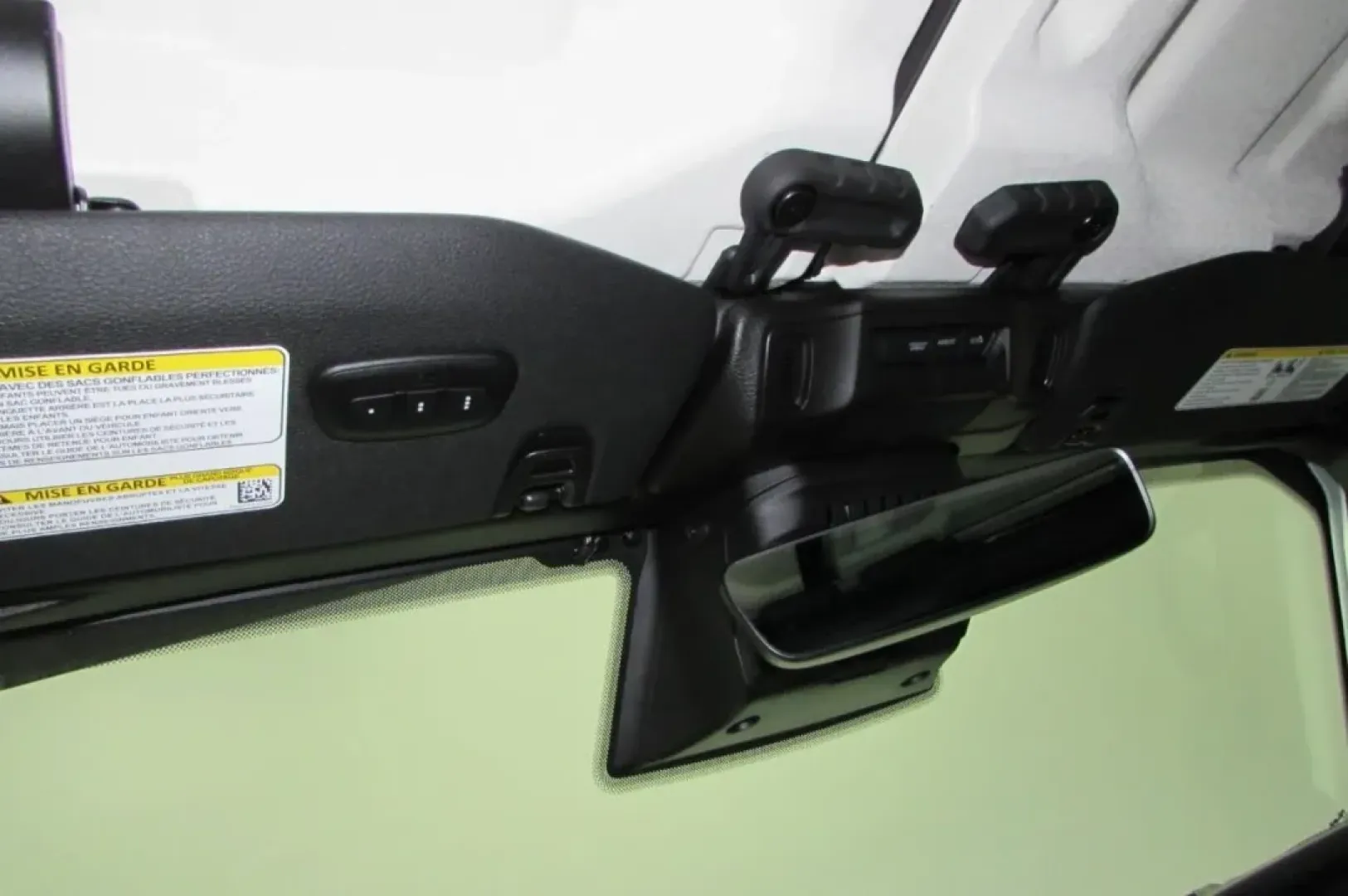 2025 /Black Jeep Wrangler Rubicon (1C4PJXFG3SW) with an Other engine, located at 12830 Highway 21, De Soto, MO, 63020, (636) 337-7777, 38.153099, -90.573624 - **Conquer Every Adventure with the 2025 Jeep Wrangler Your Ultimate SUV Awaits!**<br /> <br /> Are you ready to elevate your outdoor experiences and family outings? The 2025 Jeep Wrangler is designed for those who crave adventure, whether it's tackling rugged trails, heading to the beach, or naviga - Photo#18