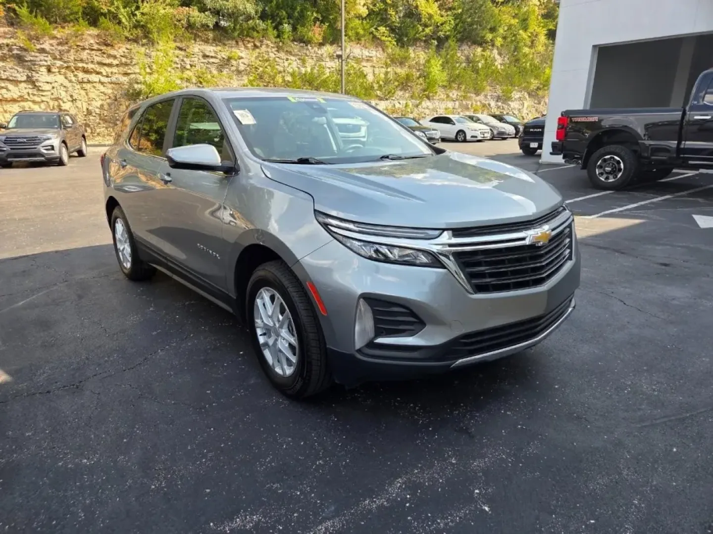 2023 /Gray Chevrolet Equinox LT (3GNAXTEG1PS) with an Other engine, Automatic transmission, located at 12830 Highway 21, De Soto, MO, 63020, (636) 337-7777, 38.153099, -90.573624 - **Adventure Awaits with the 2023 Chevrolet Equinox LT at Pettus CDJR DeSoto!**<br /> <br /> Are you in search of the perfect vehicle to elevate your family adventures or make your daily commute a breeze? Look no further than this stunning 2023 Chevrolet Equinox LT, now available at Pettus CDJR DeSot - Photo#0
