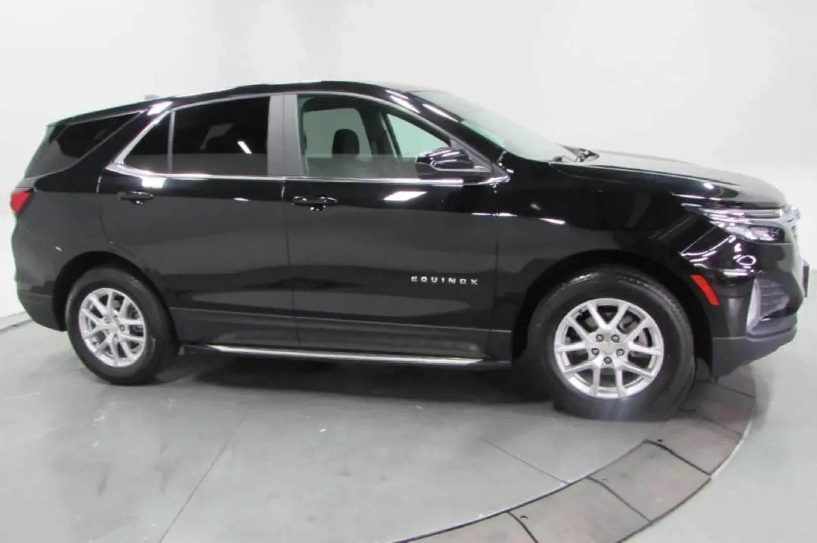 2023 /Black Chevrolet Equinox LT (3GNAXTEG4PL) with an Other engine, Automatic transmission, located at 12830 Highway 21, De Soto, MO, 63020, (636) 337-7777, 38.153099, -90.573624 - **Discover Adventure with the 2023 Chevrolet Equinox LT Perfect for Your Family's Next Journey!**<br /> <br /> Are you ready to elevate your driving experience? The 2023 Chevrolet Equinox LT is the ideal SUV for families, commuters, and adventure seekers alike. With its spacious interior, modern fe - Photo#3