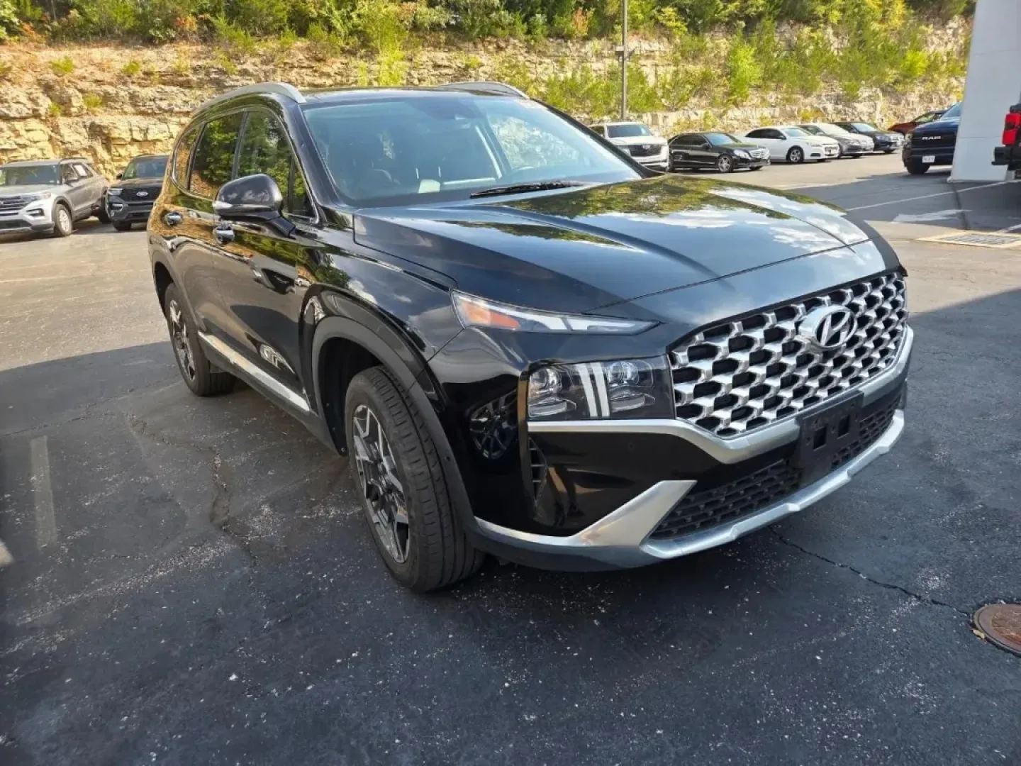 2023 /Gray Hyundai Santa Fe Limited (5NMS4DAL3PH) with an Other engine, located at 12830 Highway 21, De Soto, MO, 63020, (636) 337-7777, 38.153099, -90.573624 - Upgrade your adventures with the perfect blend of style, comfort, and functionality that the 2023 Hyundai Santa Fe Limited offers! Whether you're a growing family looking for a reliable vehicle to accommodate your busy lifestyle or a commuter seeking a stylish ride for daily trips, this SUV is desig - Photo#0