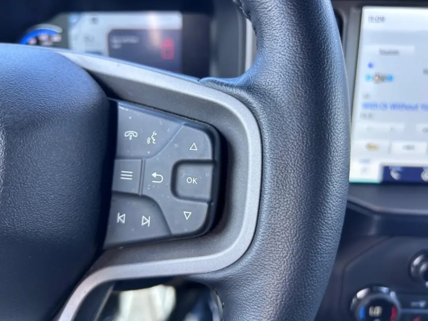 2023 /Dark Gray w/Navy Pier Leather Ford Bronco Outer Banks (1FMEE5BP4PL) with an 2.7L V6 engine, Automatic transmission, located at 970 Woodlawn Dr., Farmington, MO, 63640, (573) 431-7800, 37.825642, -90.468674 - **Adventure Awaits: Explore the 2023 Ford Bronco at Pettus CDJR Farmington!**<br /> <br /> Are you ready to take your outdoor adventures to the next level? The 2023 Ford Bronco is the quintessential SUV that combines rugged capability with modern comfort, making it the perfect companion for weekend - Photo#12