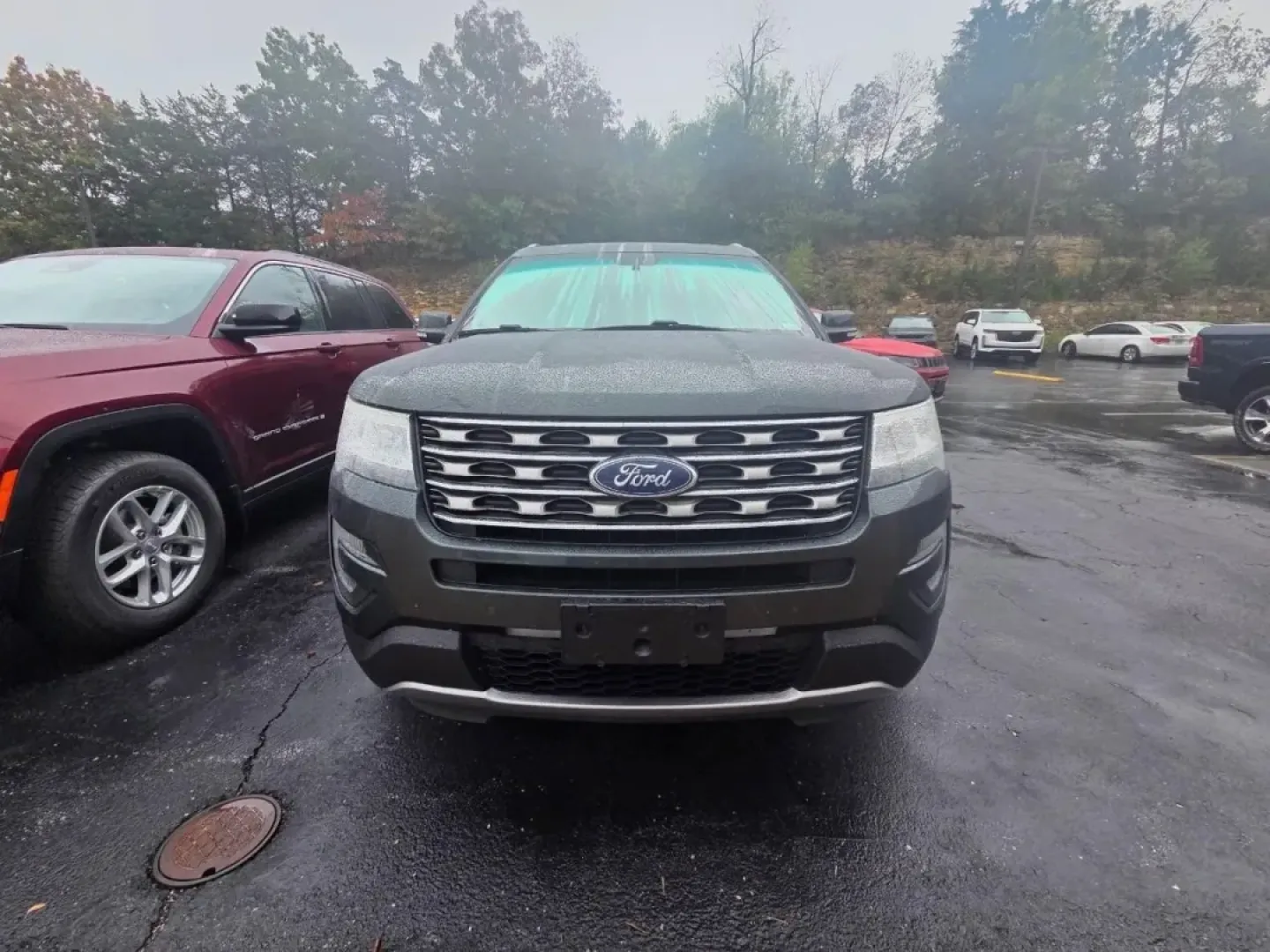2016 /Black Ford Explorer XLT (1FM5K7DH3GG) with an Other engine, located at 12830 Highway 21, De Soto, MO, 63020, (636) 337-7777, 38.153099, -90.573624 - Are you ready to elevate your family adventures or weekend getaways? Look no further than this exceptional 2016 Ford Explorer XLT, available now at Pettus CDJR DeSoto. This spacious SUV is perfect for growing families, adventurers, and anyone who values comfort and versatility on the road. With ampl - Photo#1