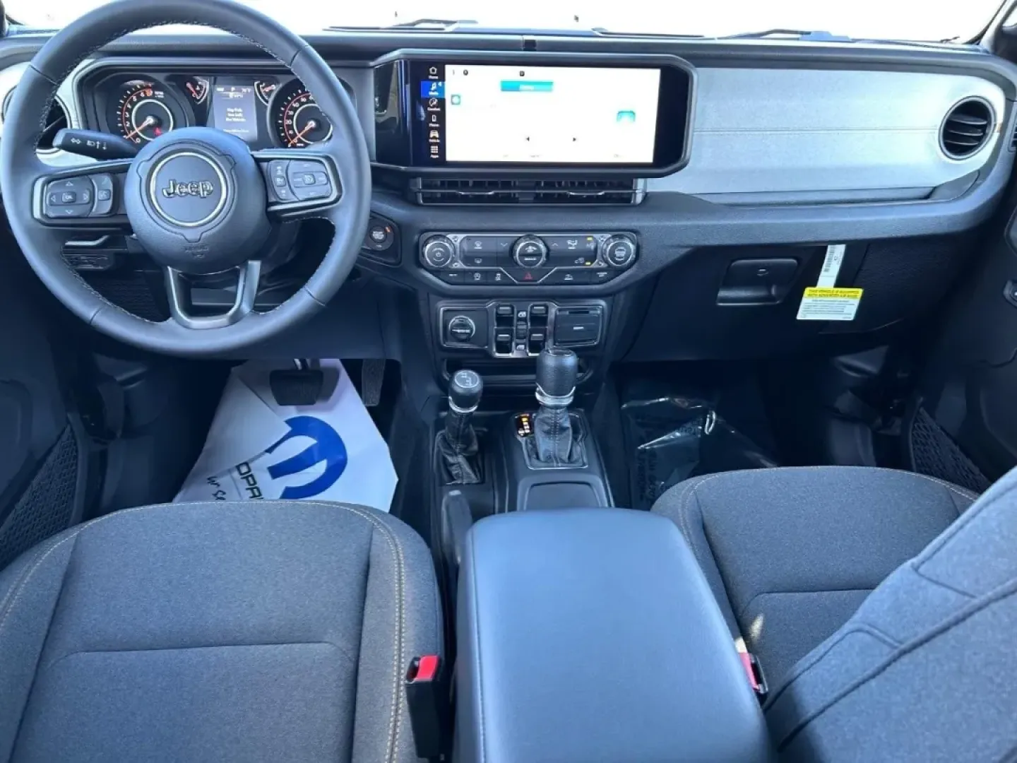 2025 /Black Cloth Jeep Gladiator Sport (1C6PJTAG5SL) with an 3.6L V6 24V VVT UPG I engine, Automatic transmission, located at 970 Woodlawn Dr., Farmington, MO, 63640, (573) 431-7800, 37.825642, -90.468674 - Are you ready for your next adventure? If you're seeking a vehicle that combines rugged capability with everyday practicality, look no further than the 2025 Jeep Gladiator available at Pettus CDJR Farmington. This exceptional truck is engineered to provide the ultimate driving experience, whether yo - Photo#9