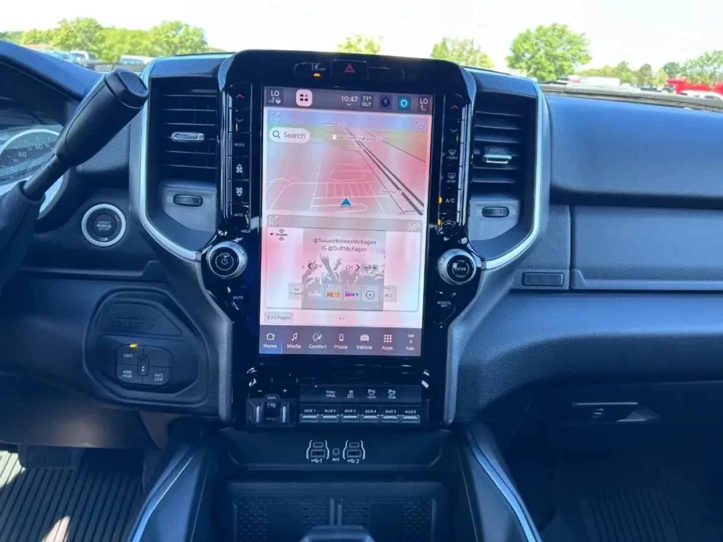2026 /Diesel Gray/Black Cloth Ram 2500 Big Horn (3C6UR5DJXTG) with an 6.4L V8 HEMI HD engine, located at 970 Woodlawn Dr., Farmington, MO, 63640, (573) 431-7800, 37.825642, -90.468674 - When it comes to tackling tough jobs and embracing outdoor adventures, nothing beats the rugged reliability of a truck. Meet the 2026 Ram 2500 Big Horn, an incredible pre-owned vehicle that not only meets your daily demands but also enhances your lifestyle, whether you're hauling equipment for work - Photo#13