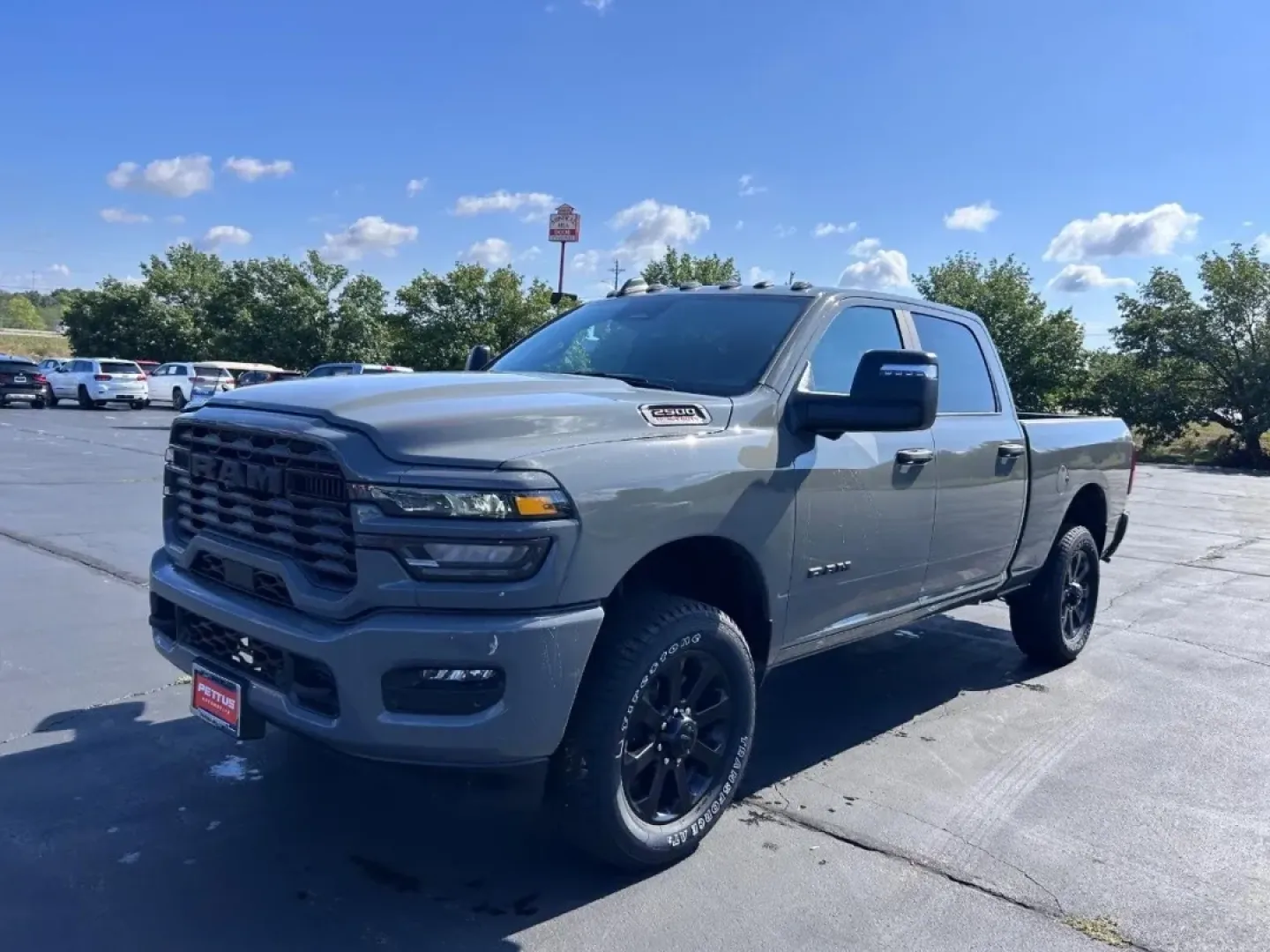 2026 /Diesel Gray/Black Cloth Ram 2500 Big Horn (3C6UR5DJXTG) with an 6.4L V8 HEMI HD engine, located at 970 Woodlawn Dr., Farmington, MO, 63640, (573) 431-7800, 37.825642, -90.468674 - When it comes to tackling tough jobs and embracing outdoor adventures, nothing beats the rugged reliability of a truck. Meet the 2026 Ram 2500 Big Horn, an incredible pre-owned vehicle that not only meets your daily demands but also enhances your lifestyle, whether you're hauling equipment for work - Photo#6