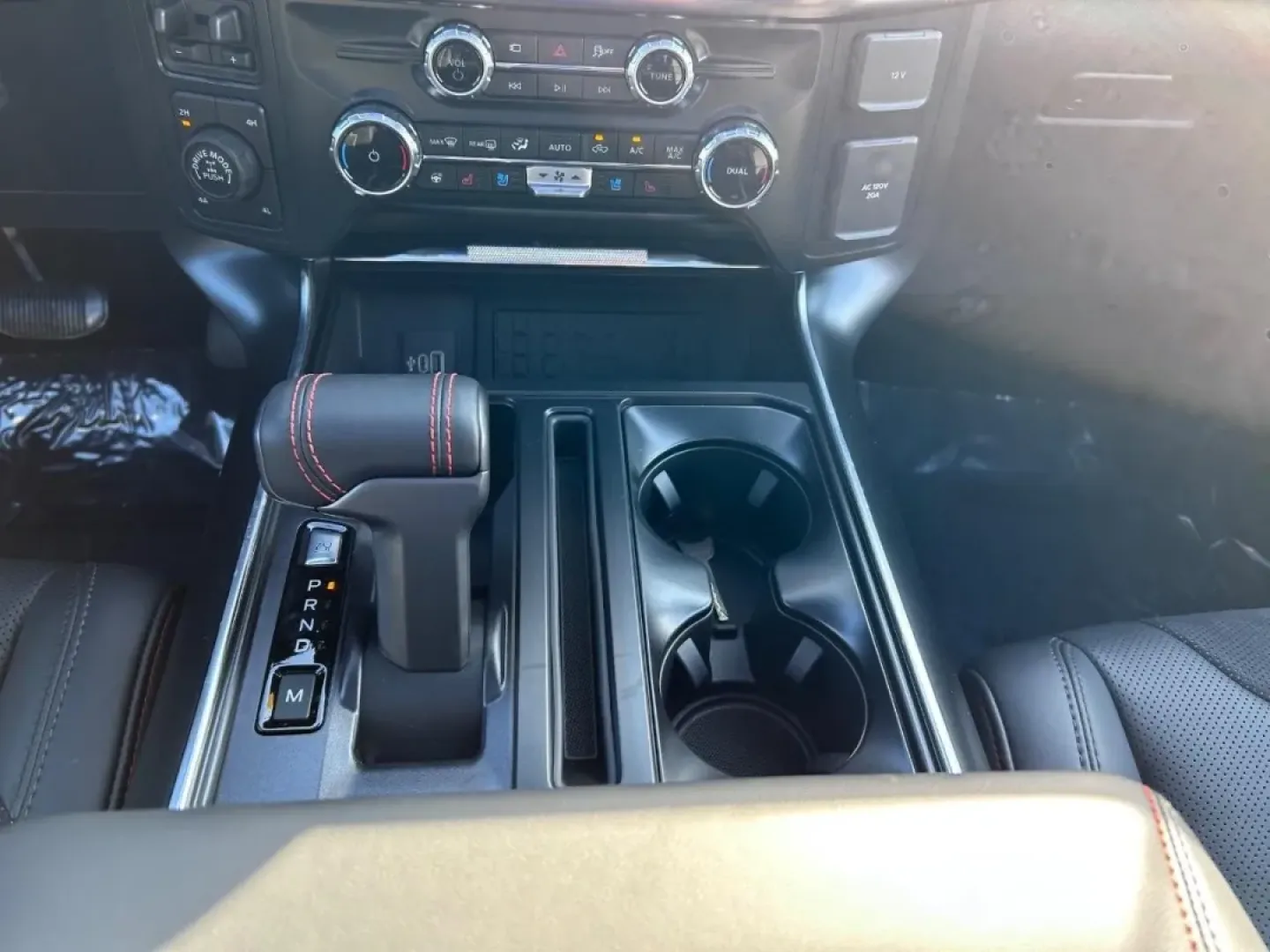 2025 /Black Leather Ford F-150 Raptor (1FTFW1RG7SF) with an 3.5L V6 EcoBoost High Output engine, Automatic transmission, located at 141 Commercial Dr, Fredericktown, MO, 63645, (573) 783-6432, 37.570087, -90.320648 - **Unleash Adventure with the 2025 Ford F-150 Raptor at Pettus Ford Fredericktown!**<br /> <br /> Are you ready to elevate your lifestyle? Whether you're conquering the weekend trails, hauling gear for a family camping trip, or managing your daily commute, the 2025 Ford F-150 Raptor is the ideal pick - Photo#15