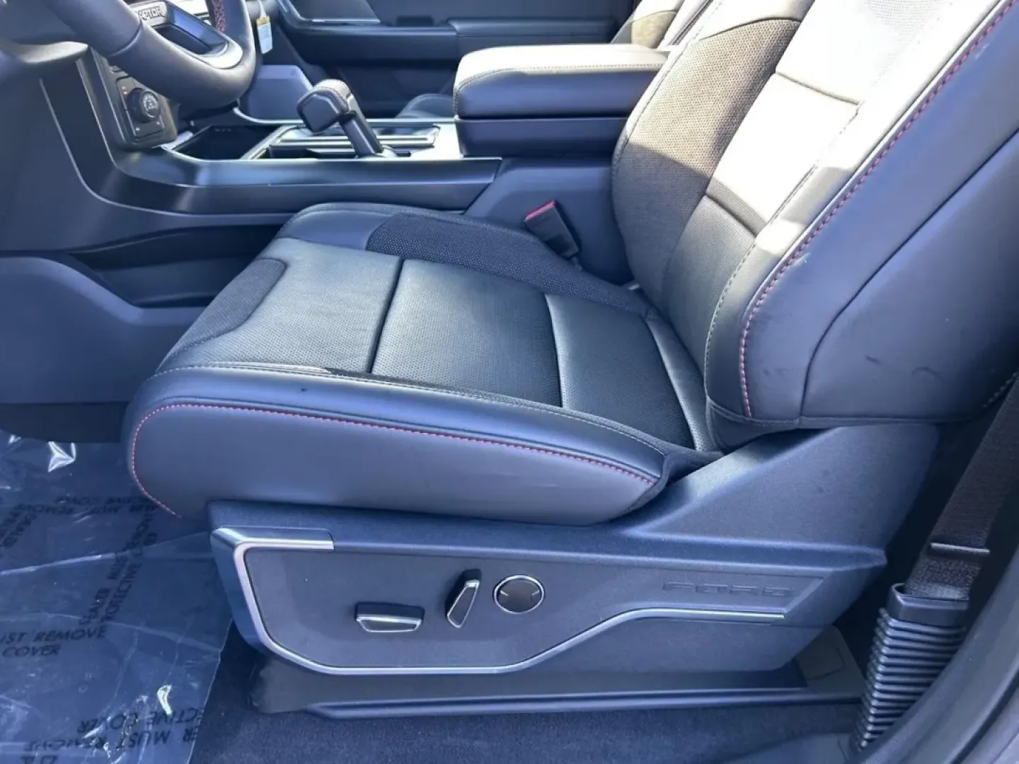 2025 /Black Leather Ford F-150 Raptor (1FTFW1RG7SF) with an 3.5L V6 EcoBoost High Output engine, Automatic transmission, located at 141 Commercial Dr, Fredericktown, MO, 63645, (573) 783-6432, 37.570087, -90.320648 - **Unleash Adventure with the 2025 Ford F-150 Raptor at Pettus Ford Fredericktown!**<br /> <br /> Are you ready to elevate your lifestyle? Whether you're conquering the weekend trails, hauling gear for a family camping trip, or managing your daily commute, the 2025 Ford F-150 Raptor is the ideal pick - Photo#19