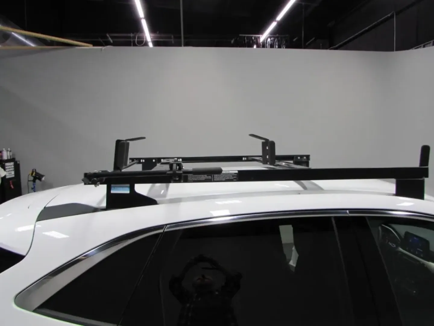 2020 /Dark Earth Gray Ford Escape SE (1FMCU0G67LU) with an Other engine, Automatic transmission, located at 12836 Highway 21, De Soto, MO, 63020, (636) 337-7777, 38.151867, -90.575615 - Are you ready to elevate your lifestyle with a vehicle that combines versatility, comfort, and efficiency? Look no further than this stunning 2020 Ford Escape SE, an ideal companion for growing families, outdoor enthusiasts, and daily commuters alike. Whether you're shuttling the kids to school, emb - Photo#11