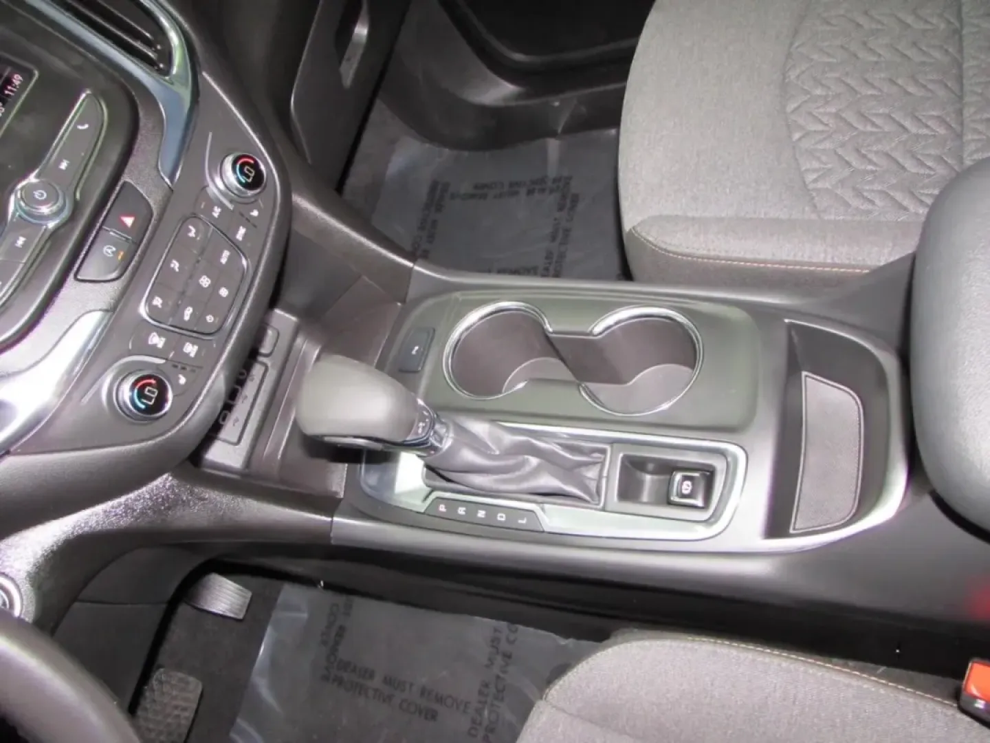 2022 /Jet Black Chevrolet Equinox LT (3GNAXKEV9NL) with an Other engine, Automatic transmission, located at 12836 Highway 21, De Soto, MO, 63020, (636) 337-7777, 38.151867, -90.575615 - **Adventure Awaits with the 2022 Chevrolet Equinox LT at Pettus Ford De Soto!**<br /> <br /> Are you ready to elevate your daily commute or weekend getaways? The 2022 Chevrolet Equinox LT is the perfect companion for families, adventure seekers, or anyone in need of a reliable, spacious SUV. With it - Photo#19