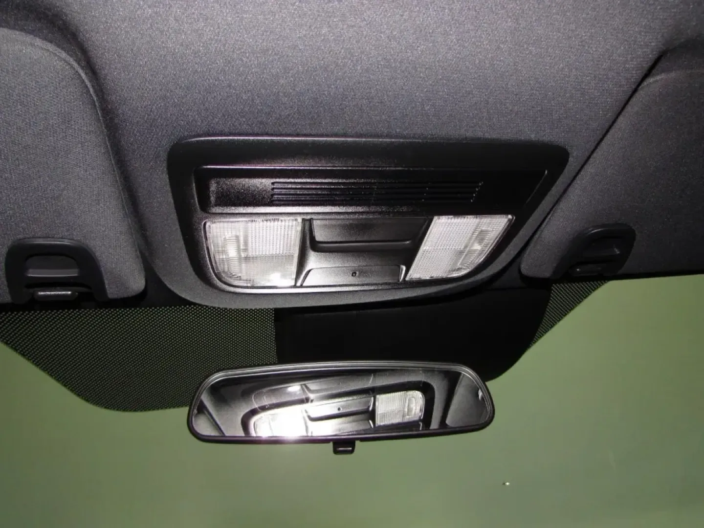 2020 Honda Civic Sport (SHHFK7H42LU) with an Other engine, Automatic transmission, located at 12836 Highway 21, De Soto, MO, 63020, (636) 337-7777, 38.151867, -90.575615 - Looking for a vehicle that effortlessly blends style, efficiency, and practicality? Look no further than this stunning 2020 Honda Civic Hatchback, available now at Pettus Ford De Soto. Whether you're commuting to work, running errands around the beautiful neighborhoods of De Soto, or planning a week - Photo#19