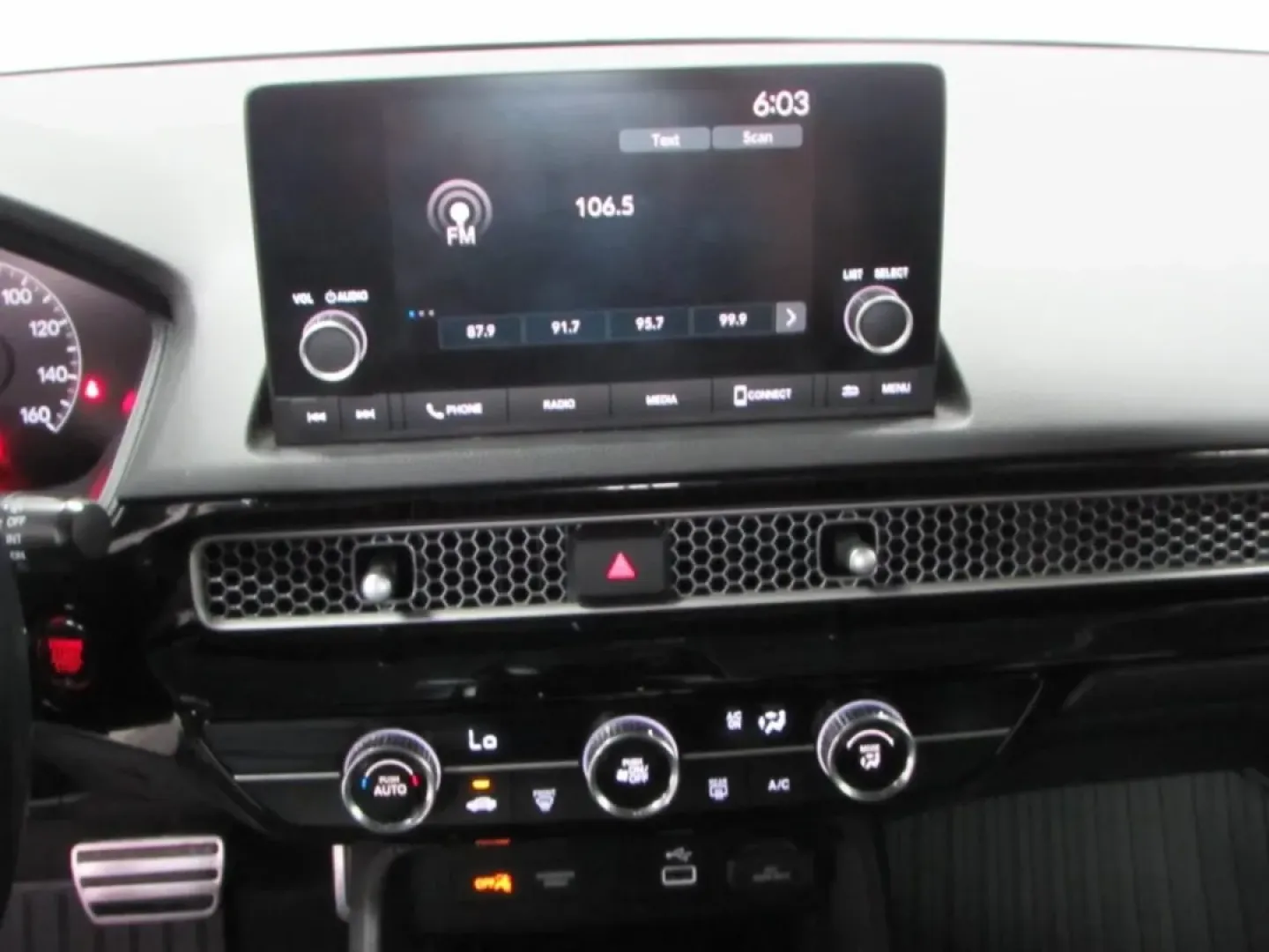 2022 Honda Civic Sport (19XFL2H83NE) with an Other engine, Automatic transmission, located at 12836 Highway 21, De Soto, MO, 63020, (636) 337-7777, 38.151867, -90.575615 - **Discover the Perfect Blend of Style and Economy with the 2022 Honda Civic Hatchback!**<br /> <br /> If you're in search of a vehicle that balances sleek design, exceptional fuel efficiency, and everyday practicality, look no further than this stunning 2022 Honda Civic Hatchback, available now at P - Photo#18