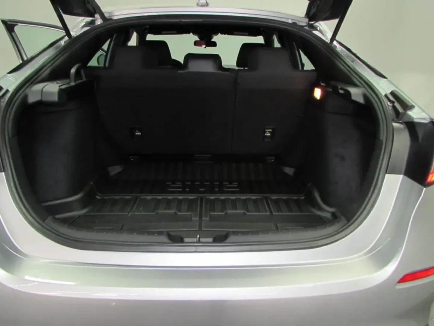 2022 Honda Civic Sport (19XFL2H83NE) with an Other engine, Automatic transmission, located at 12836 Highway 21, De Soto, MO, 63020, (636) 337-7777, 38.151867, -90.575615 - **Discover the Perfect Blend of Style and Economy with the 2022 Honda Civic Hatchback!**<br /> <br /> If you're in search of a vehicle that balances sleek design, exceptional fuel efficiency, and everyday practicality, look no further than this stunning 2022 Honda Civic Hatchback, available now at P - Photo#23