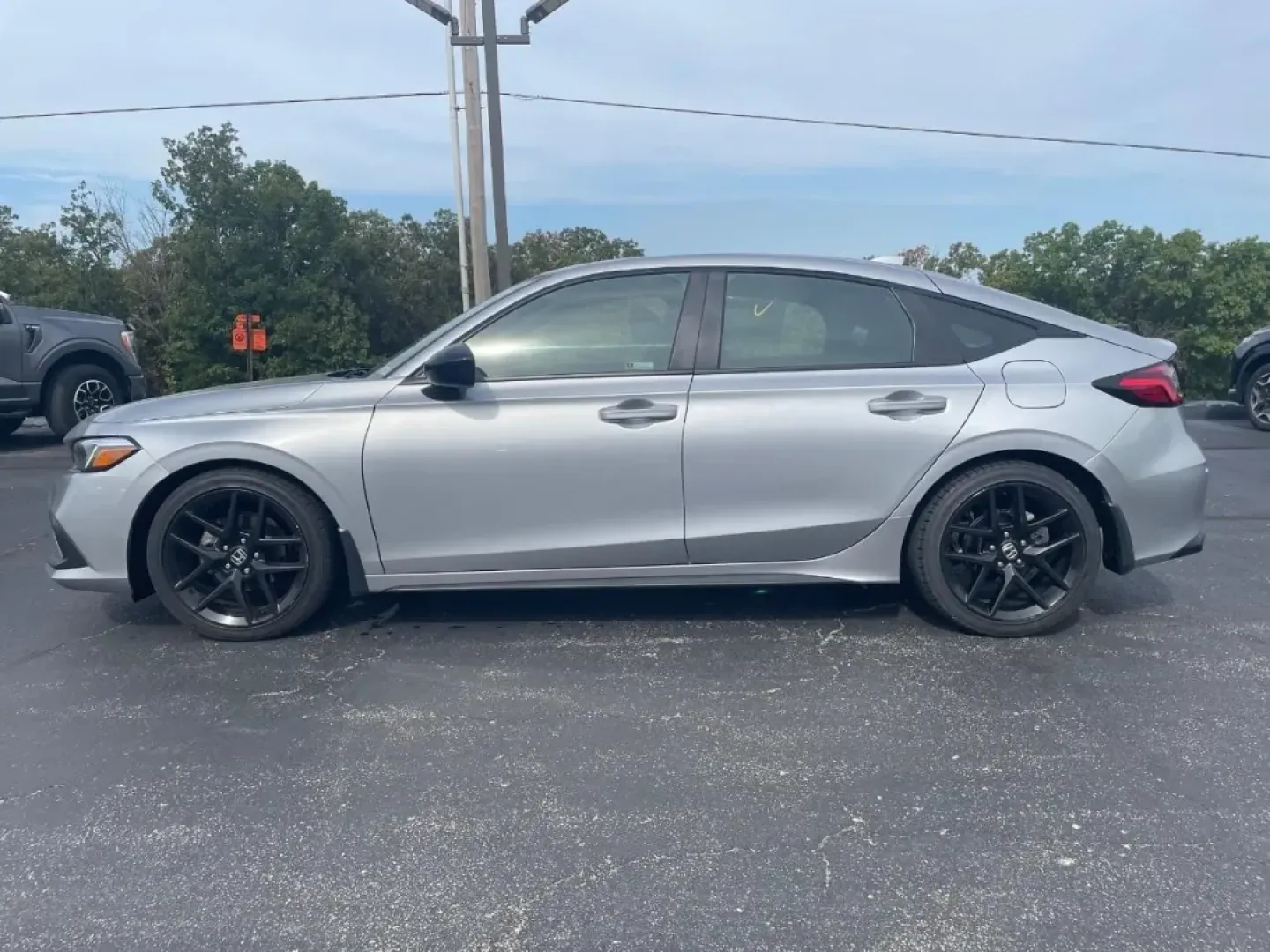 2022 Honda Civic Sport (19XFL2H83NE) with an Other engine, Automatic transmission, located at 12836 Highway 21, De Soto, MO, 63020, (636) 337-7777, 38.151867, -90.575615 - **Discover the Perfect Blend of Style and Economy with the 2022 Honda Civic Hatchback!**<br /> <br /> If you're in search of a vehicle that balances sleek design, exceptional fuel efficiency, and everyday practicality, look no further than this stunning 2022 Honda Civic Hatchback, available now at P - Photo#26