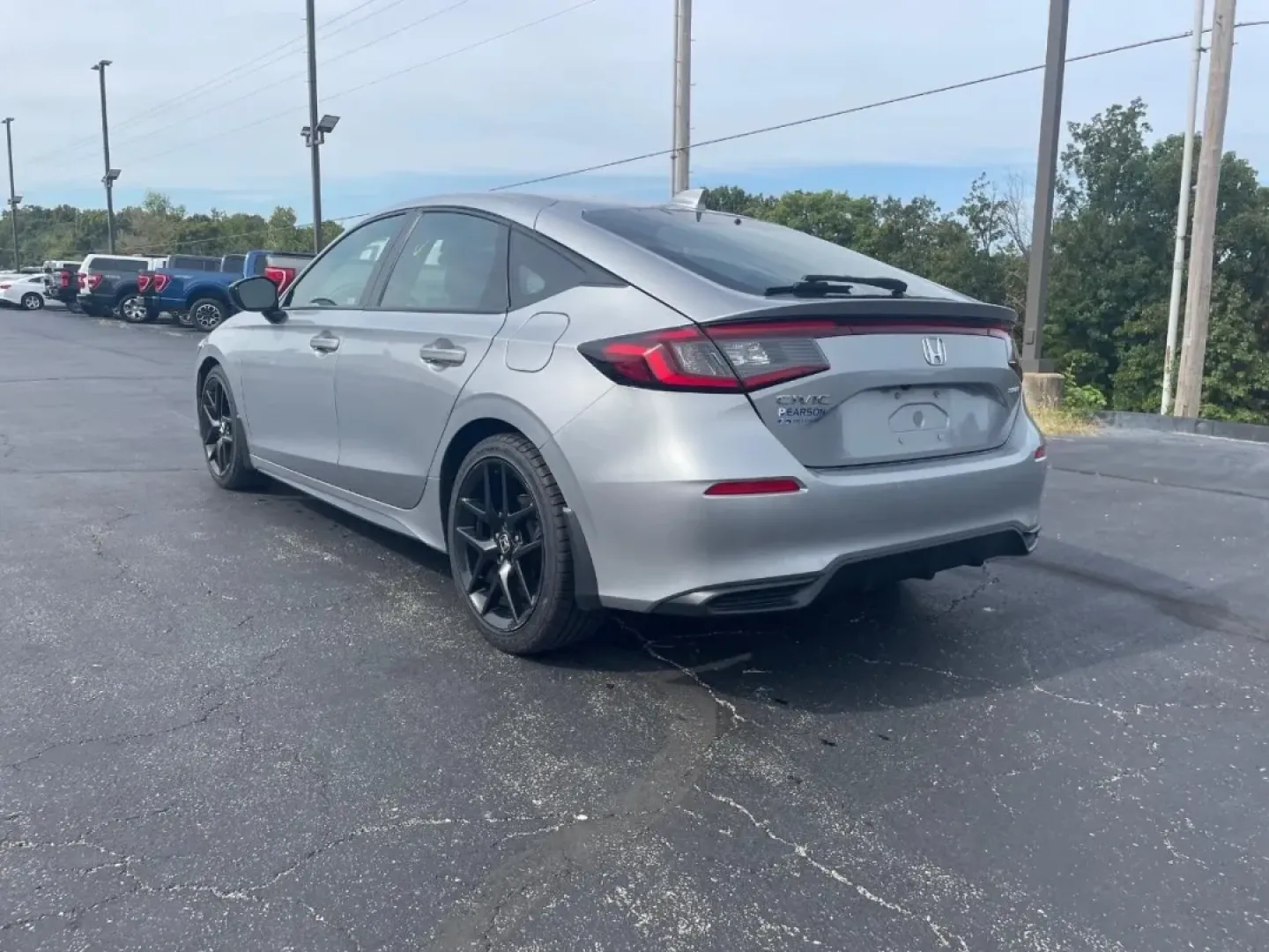 2022 Honda Civic Sport (19XFL2H83NE) with an Other engine, Automatic transmission, located at 12836 Highway 21, De Soto, MO, 63020, (636) 337-7777, 38.151867, -90.575615 - **Discover the Perfect Blend of Style and Economy with the 2022 Honda Civic Hatchback!**<br /> <br /> If you're in search of a vehicle that balances sleek design, exceptional fuel efficiency, and everyday practicality, look no further than this stunning 2022 Honda Civic Hatchback, available now at P - Photo#27