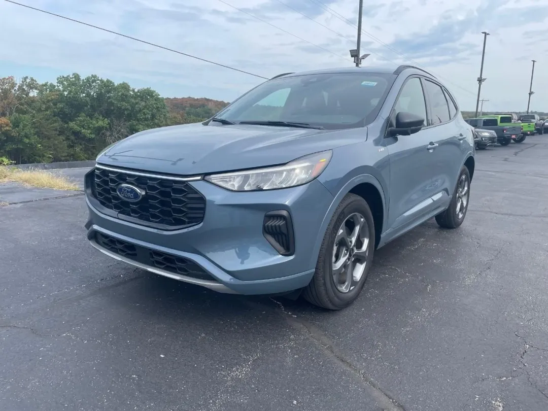 2023 Ford Escape ST-Line