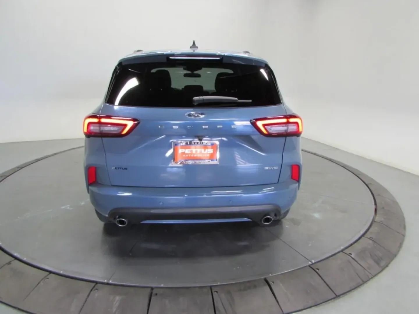 2023 /Ebony With Red Stitching Ford Escape ST-Line (1FMCU9MN6PU) with an Other engine, Automatic transmission, located at 12836 Highway 21, De Soto, MO, 63020, (636) 337-7777, 38.151867, -90.575615 - Discover the perfect blend of style, comfort, and versatility with this stunning 2023 Ford Escape ST-Line, available now at Pettus Ford De Soto in De Soto, MO. Whether you're a growing family in need of a reliable family vehicle, an urban commuter looking for efficiency, or an adventure seeker ready - Photo#6