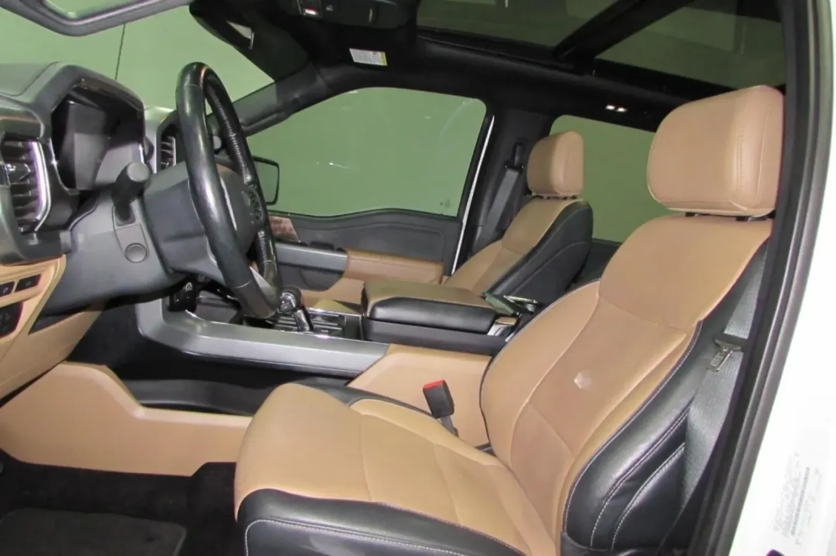 2021 /Baja Tan Ford F-150 Lariat (1FTFW1ED0MF) with an Other engine, located at 12836 Highway 21, De Soto, MO, 63020, (636) 337-7777, 38.151867, -90.575615 - **Unleash Adventure with the 2021 Ford F-150: Your Go-To Truck for Every Lifestyle**<br /> <br /> If you're looking for a versatile vehicle that can handle your daily commute, weekend adventures, and everything in between, the 2021 Ford F-150 is the ultimate choice. This rugged yet refined truck is - Photo#16