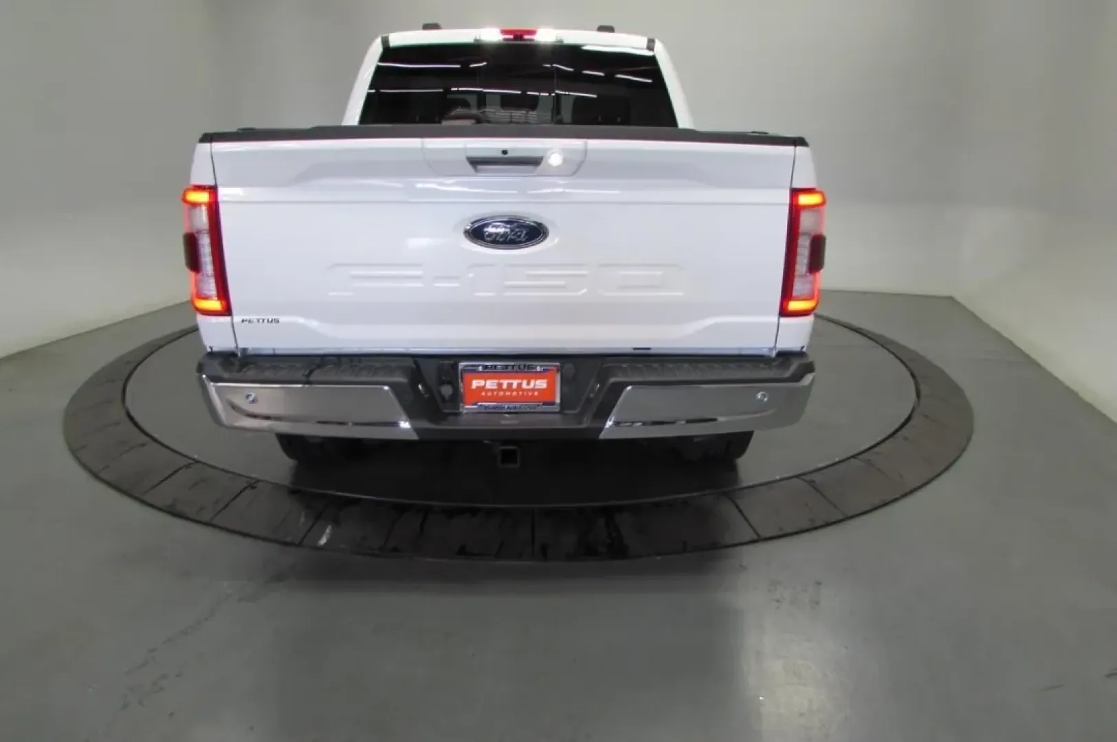 2021 /Baja Tan Ford F-150 Lariat (1FTFW1ED0MF) with an Other engine, located at 12836 Highway 21, De Soto, MO, 63020, (636) 337-7777, 38.151867, -90.575615 - **Unleash Adventure with the 2021 Ford F-150: Your Go-To Truck for Every Lifestyle**<br /> <br /> If you're looking for a versatile vehicle that can handle your daily commute, weekend adventures, and everything in between, the 2021 Ford F-150 is the ultimate choice. This rugged yet refined truck is - Photo#6