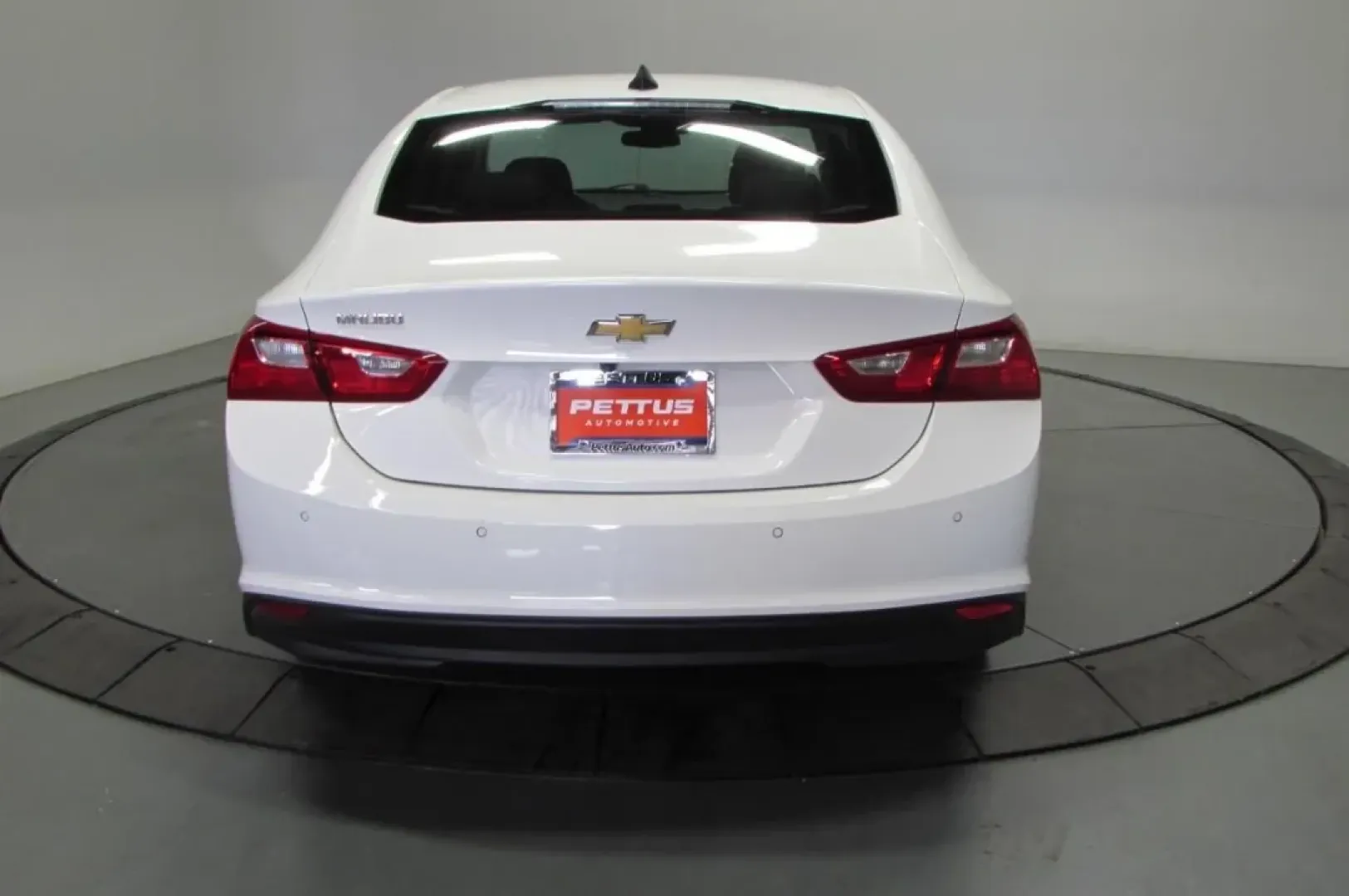 2024 /Black Chevrolet Malibu LS 1FL (1G1ZC5STXRF) with an Other engine, Automatic transmission, located at 12836 Highway 21, De Soto, MO, 63020, (636) 337-7777, 38.151867, -90.575615 - Experience the perfect blend of style, comfort, and efficiency with the 2024 Chevrolet Malibu LS, available now at Pettus Ford De Soto! If you're searching for a vehicle that seamlessly fits into your daily routine, whether it's for your commute to work in nearby Festus or weekend outings with famil - Photo#6