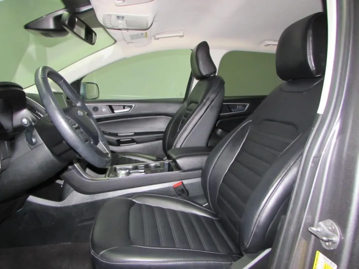 2024 /Ebony Ford Edge SEL (2FMPK4J9XRB) with an Other engine, Automatic transmission, located at 12836 Highway 21, De Soto, MO, 63020, (636) 337-7777, 38.151867, -90.575615 - **Discover the Perfect Adventure Companion: 2024 Ford Edge at Pettus Ford De Soto!**<br /> <br /> Are you ready to elevate your family adventures or daily commutes with a reliable vehicle that blends style, comfort, and technology? Look no further than this stunning 2024 Ford Edge, available now at - Photo#11