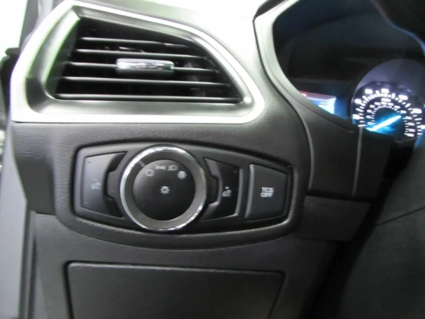 2024 /Ebony Ford Edge SEL (2FMPK4J9XRB) with an Other engine, Automatic transmission, located at 12836 Highway 21, De Soto, MO, 63020, (636) 337-7777, 38.151867, -90.575615 - **Discover the Perfect Adventure Companion: 2024 Ford Edge at Pettus Ford De Soto!**<br /> <br /> Are you ready to elevate your family adventures or daily commutes with a reliable vehicle that blends style, comfort, and technology? Look no further than this stunning 2024 Ford Edge, available now at - Photo#12