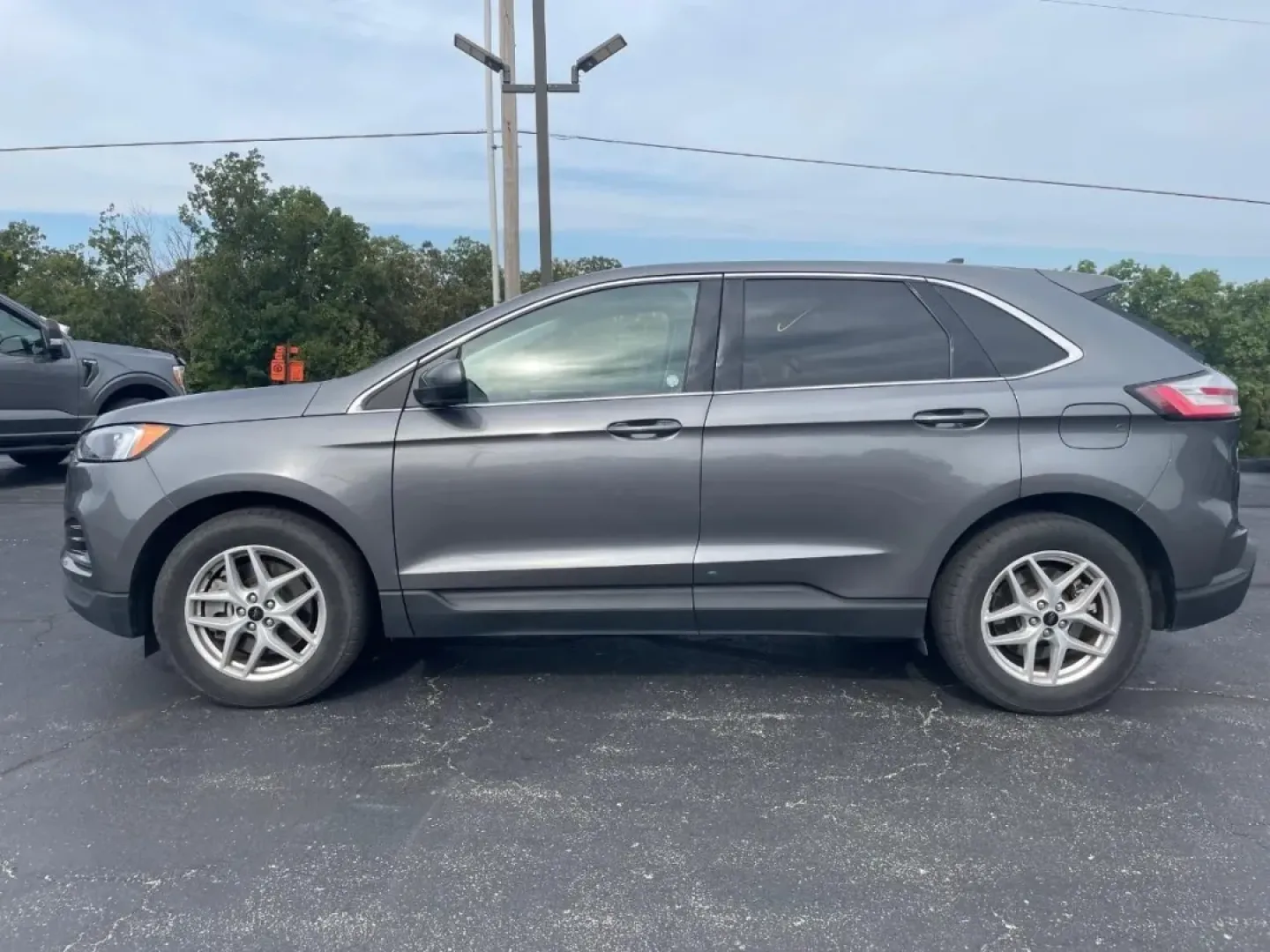 2024 /Ebony Ford Edge SEL (2FMPK4J9XRB) with an Other engine, Automatic transmission, located at 12836 Highway 21, De Soto, MO, 63020, (636) 337-7777, 38.151867, -90.575615 - **Discover the Perfect Adventure Companion: 2024 Ford Edge at Pettus Ford De Soto!**<br /> <br /> Are you ready to elevate your family adventures or daily commutes with a reliable vehicle that blends style, comfort, and technology? Look no further than this stunning 2024 Ford Edge, available now at - Photo#1